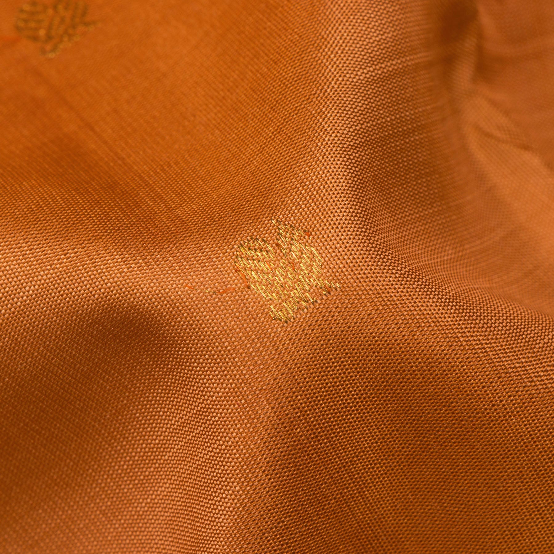 Kanakavalli Kanjivaram Silk Sari 24-110-HS001-01810 - Fabric View