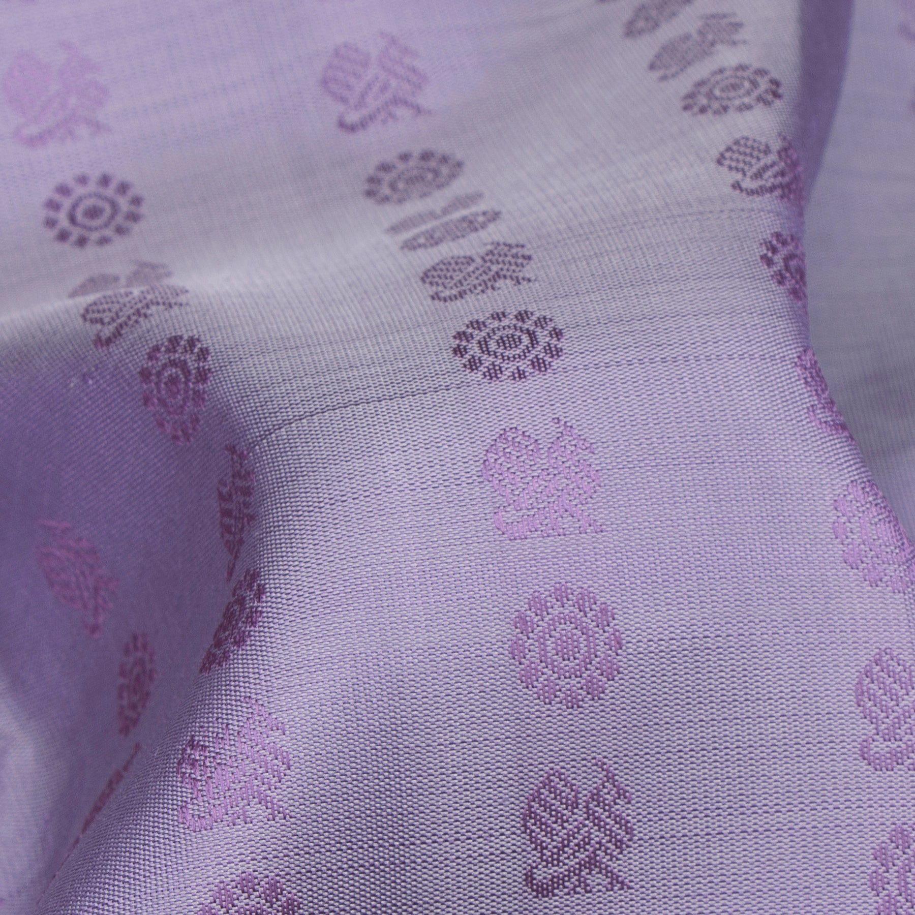 Kanakavalli Kanjivaram Silk Sari 24-110-HS001-03021 - Fabric View