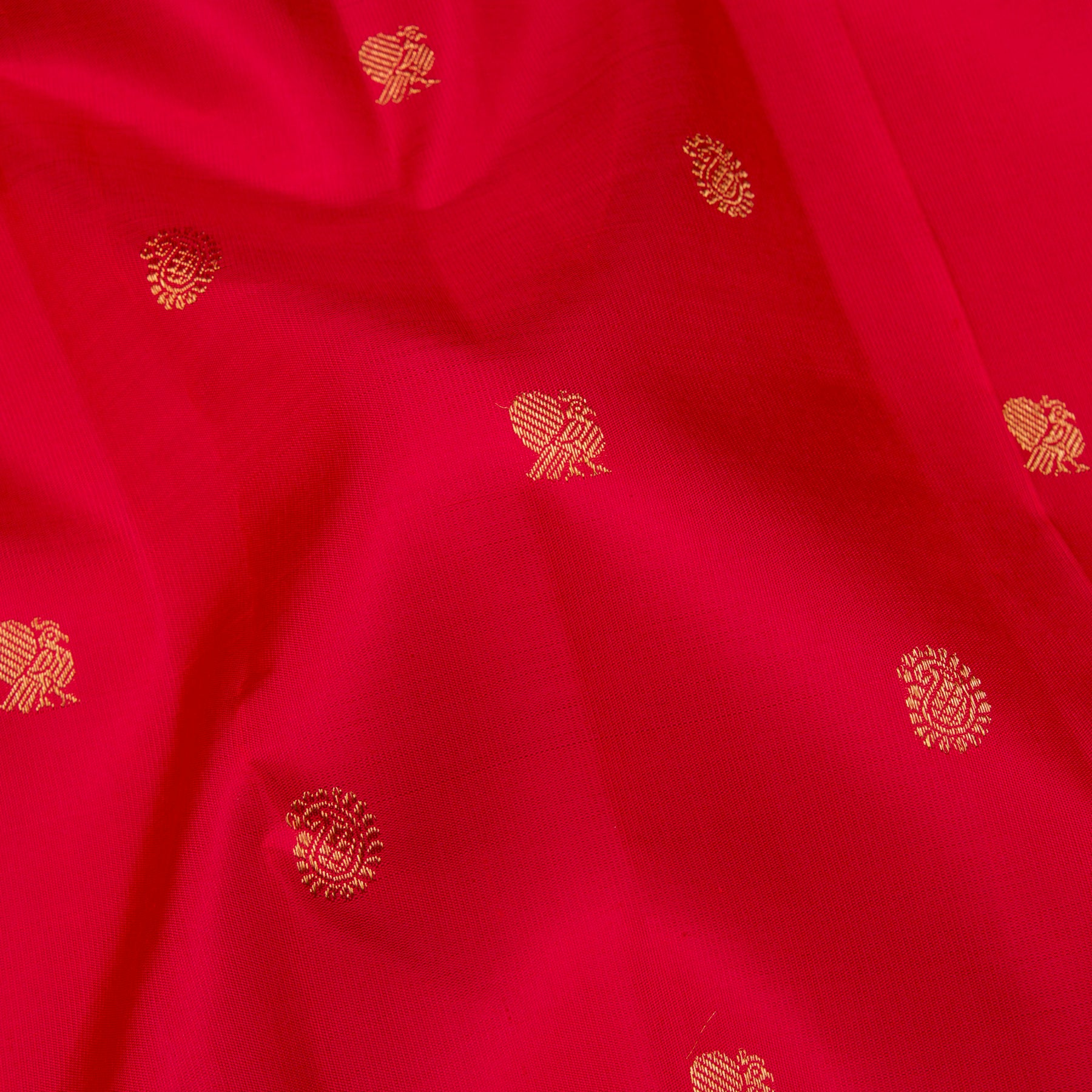 Kanakavalli Kanjivaram Silk Sari 24-110-HS001-03033 - Fabric View