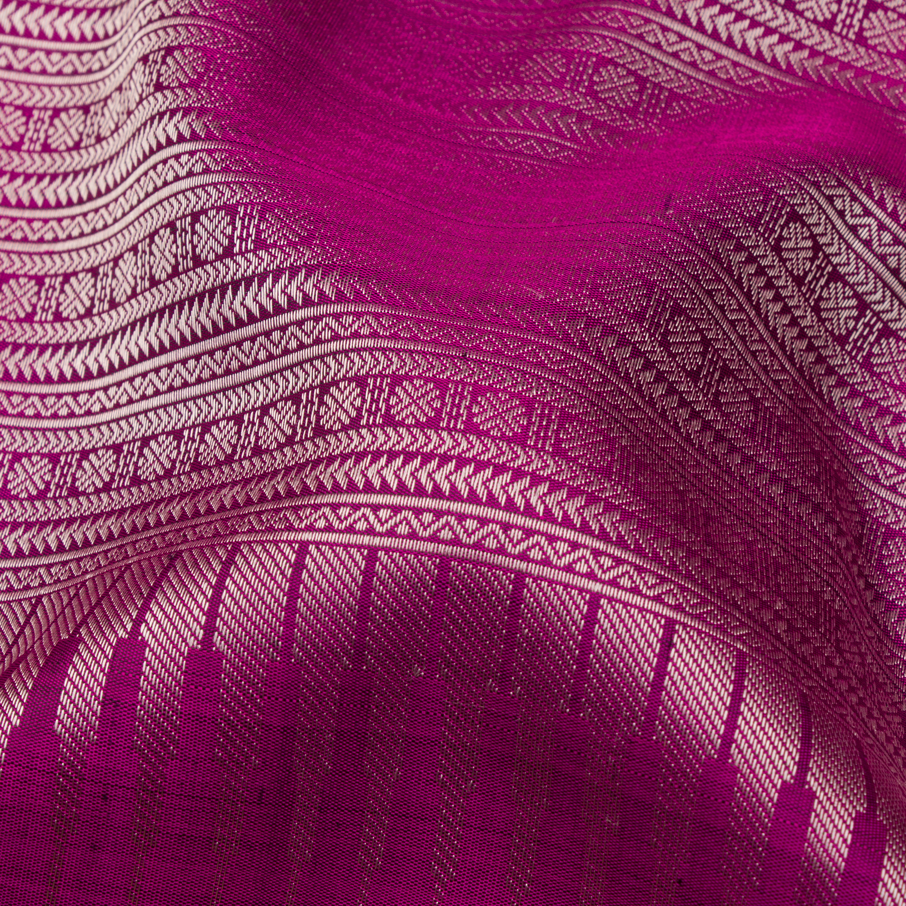 Kanakavalli Kanjivaram Silk Sari 24-110-HS001-03465 - Fabric View