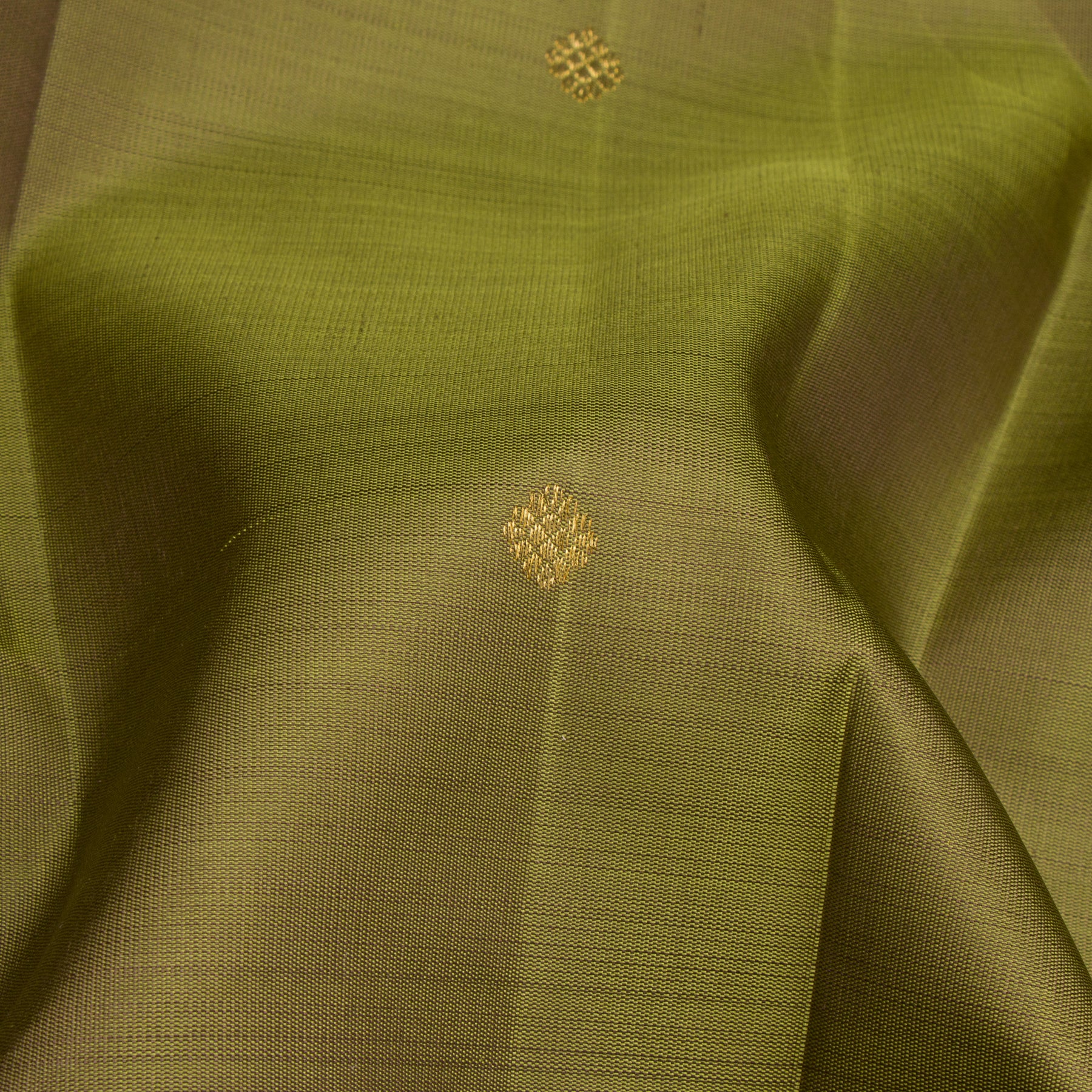 Kanakavalli Kanjivaram Silk Sari 24-110-HS001-03479 - Fabric View