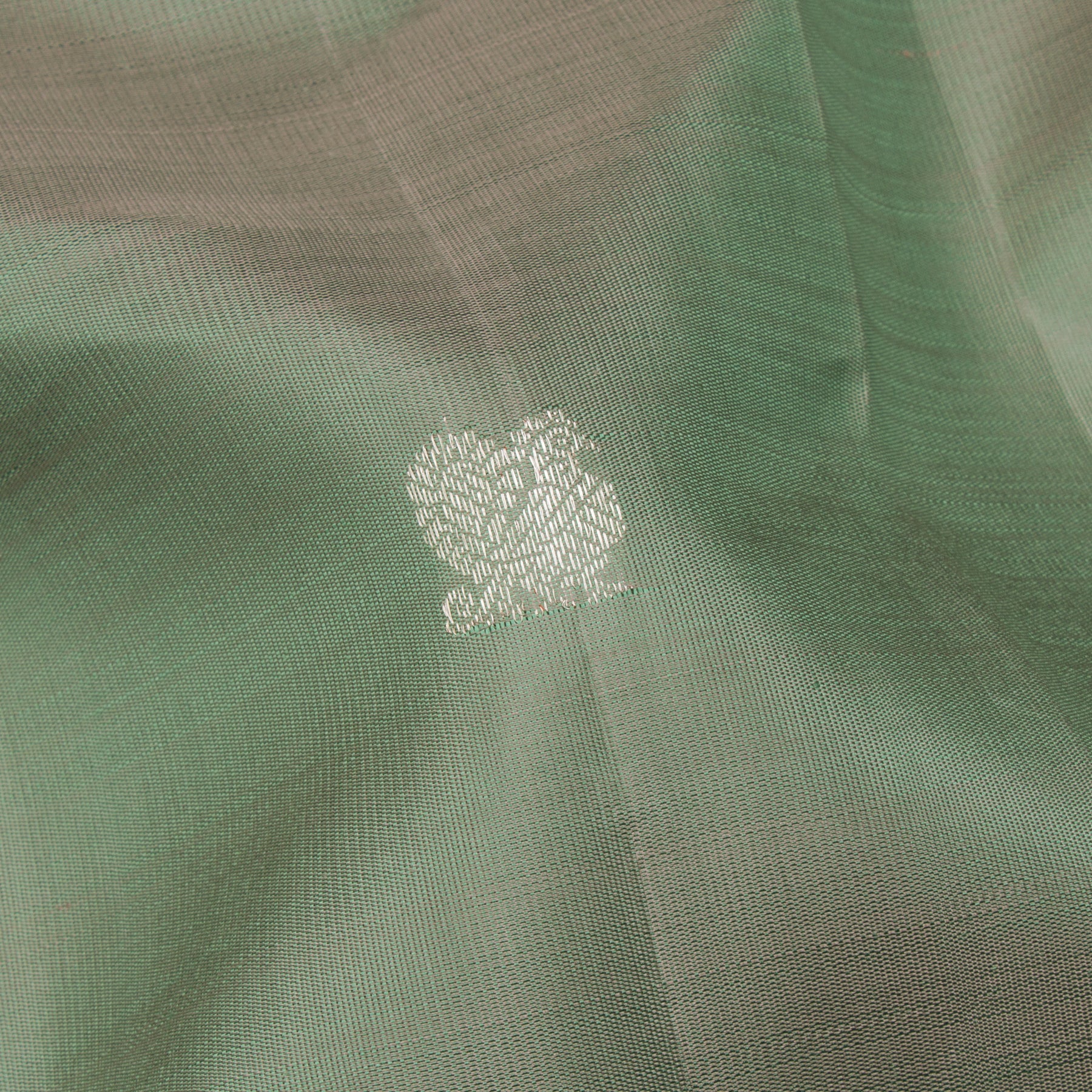 Kanakavalli Kanjivaram Silk Sari 24-110-HS001-04201