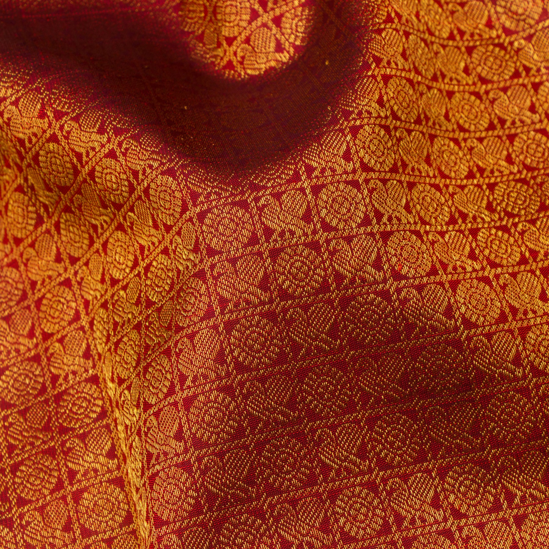 Kanakavalli Kanjivaram Silk Sari 24-110-HS001-05386 - Fabric View