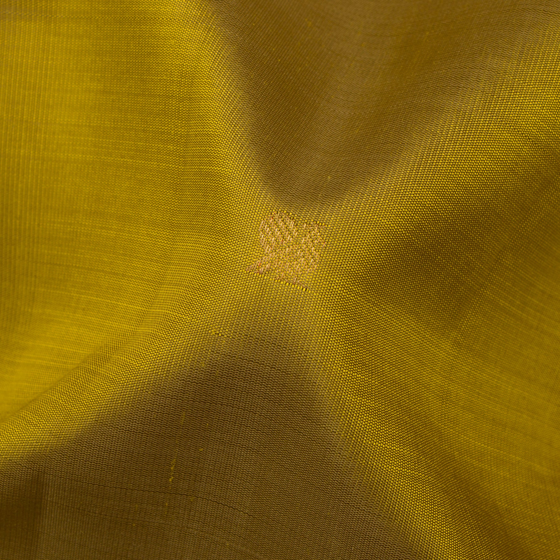 Kanakavalli Kanjivaram Silk Sari 24-110-HS001-05468 - Fabric View