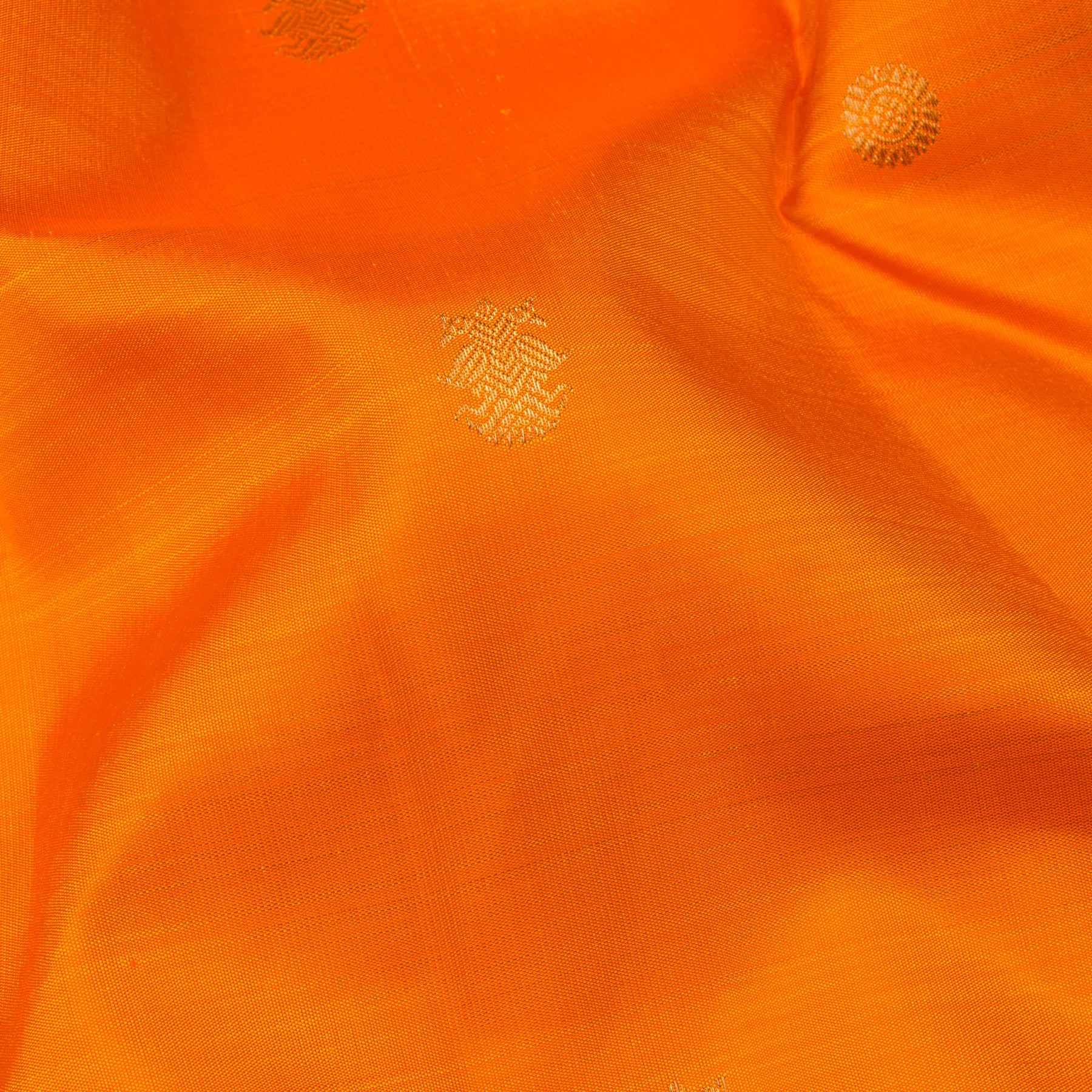 Kanakavalli Kanjivaram Silk Sari 24-110-HS001-05475 - Fabric View