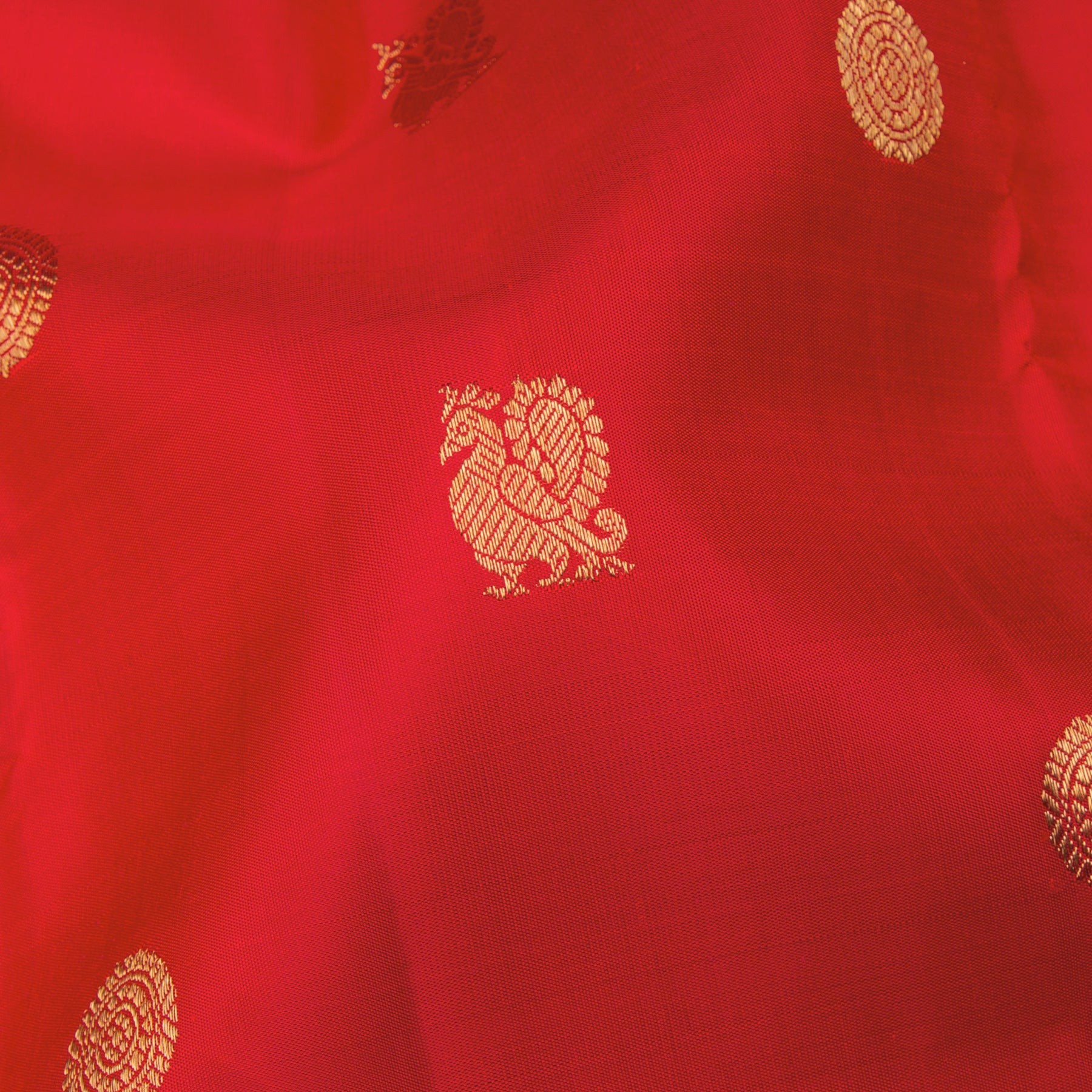 Kanakavalli Kanjivaram Silk Sari 24-110-HS001-05505 - Fabric View