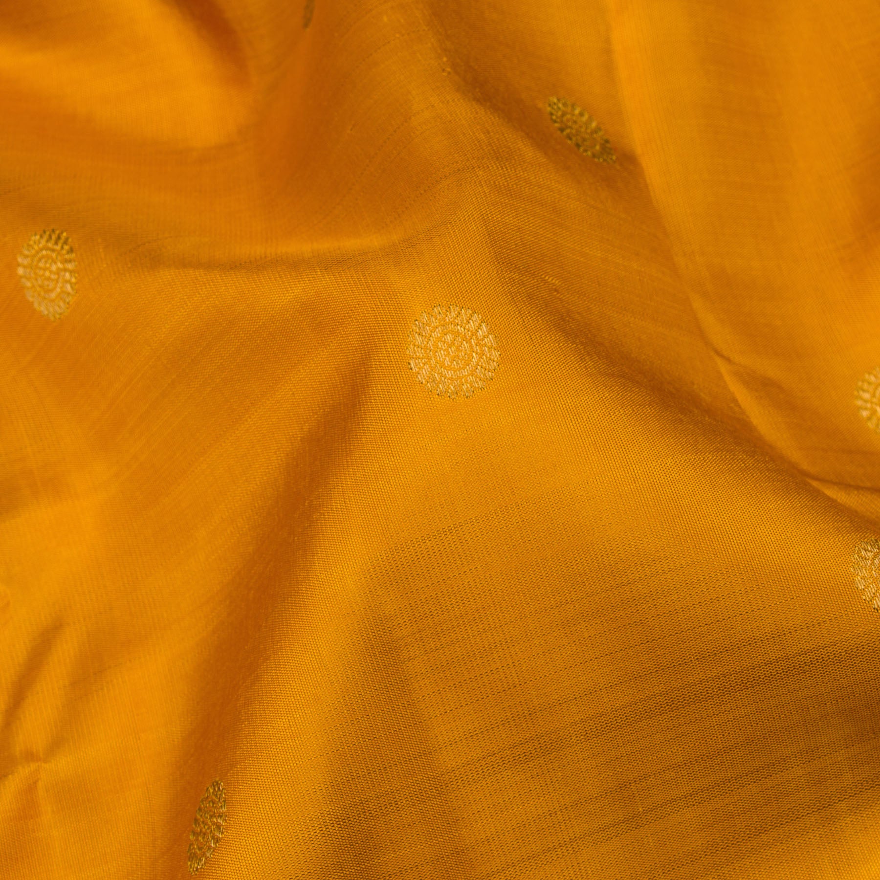 Kanakavalli Kanjivaram Silk Sari 24-110-HS001-05654 - Fabric View