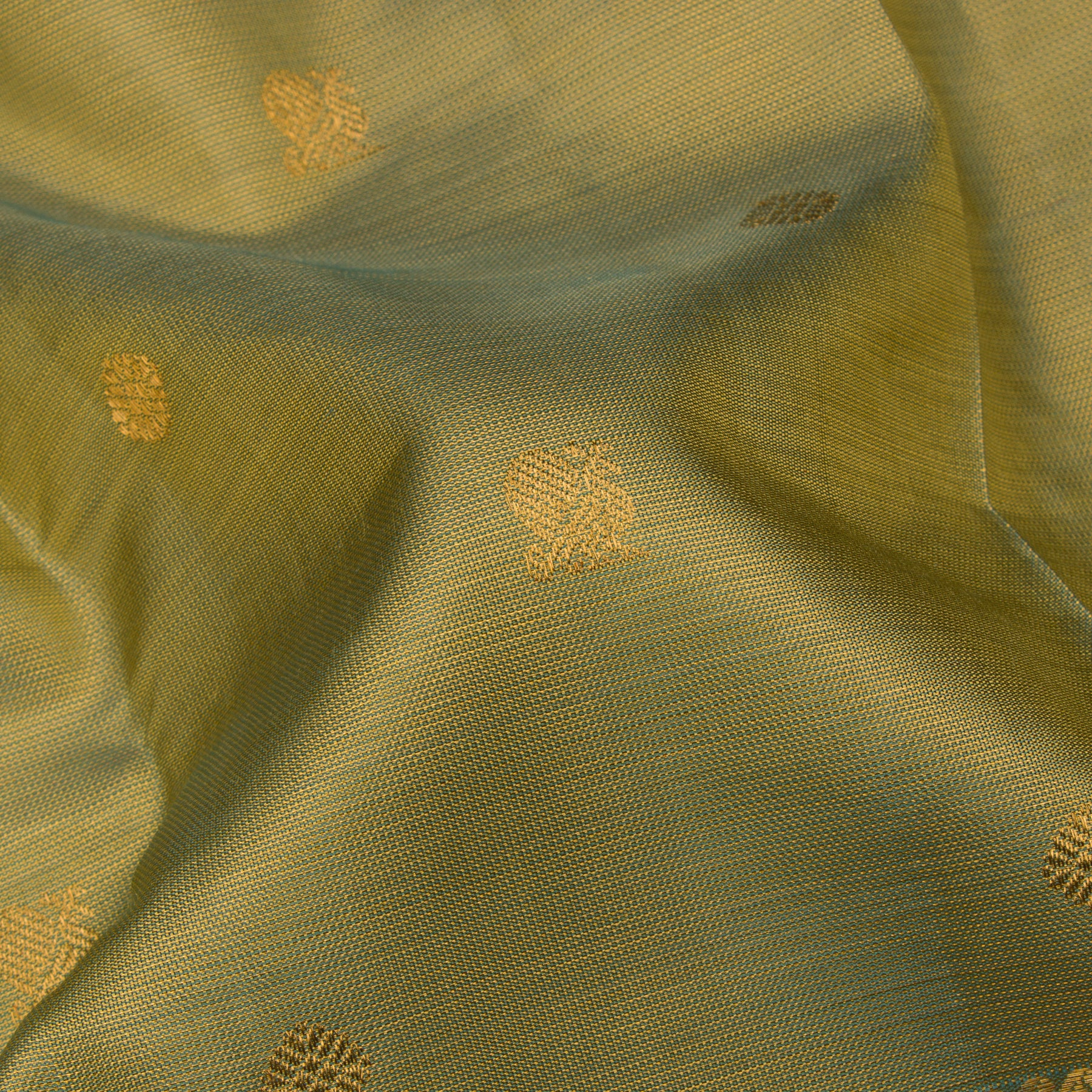 Kanakavalli Kanjivaram Silk Sari 24-110-HS001-05670 - Fabric View