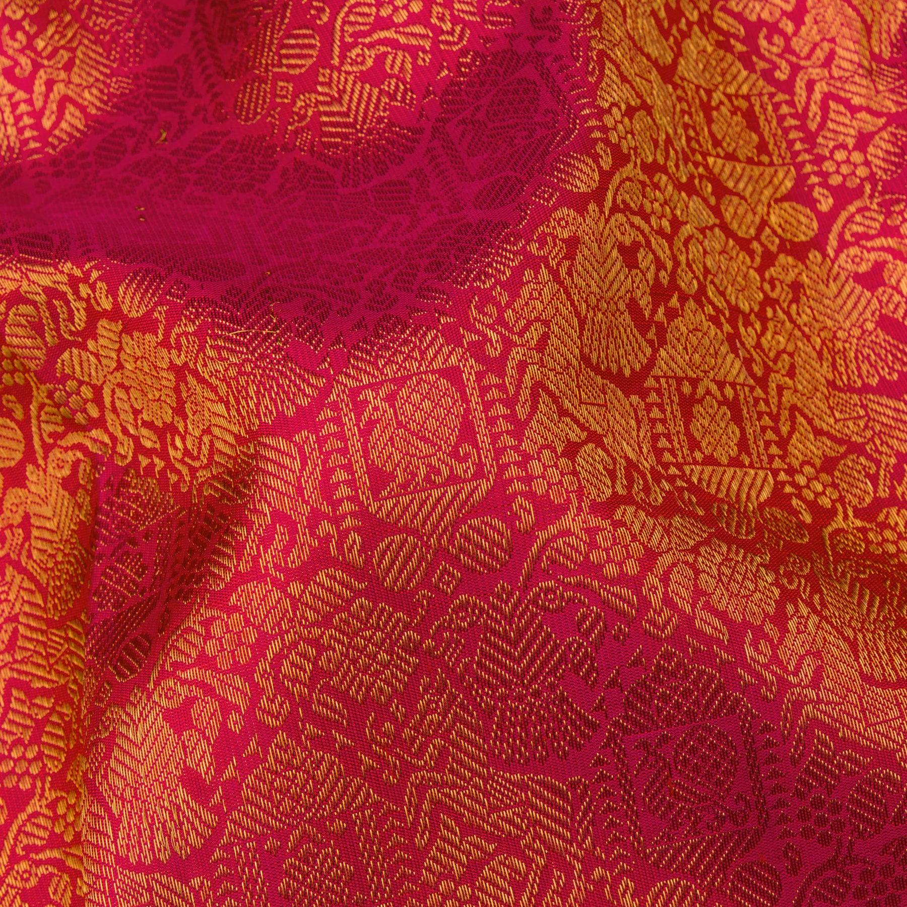 Kanakavalli Kanjivaram Silk Sari 24-110-HS001-06867 - Fabric View