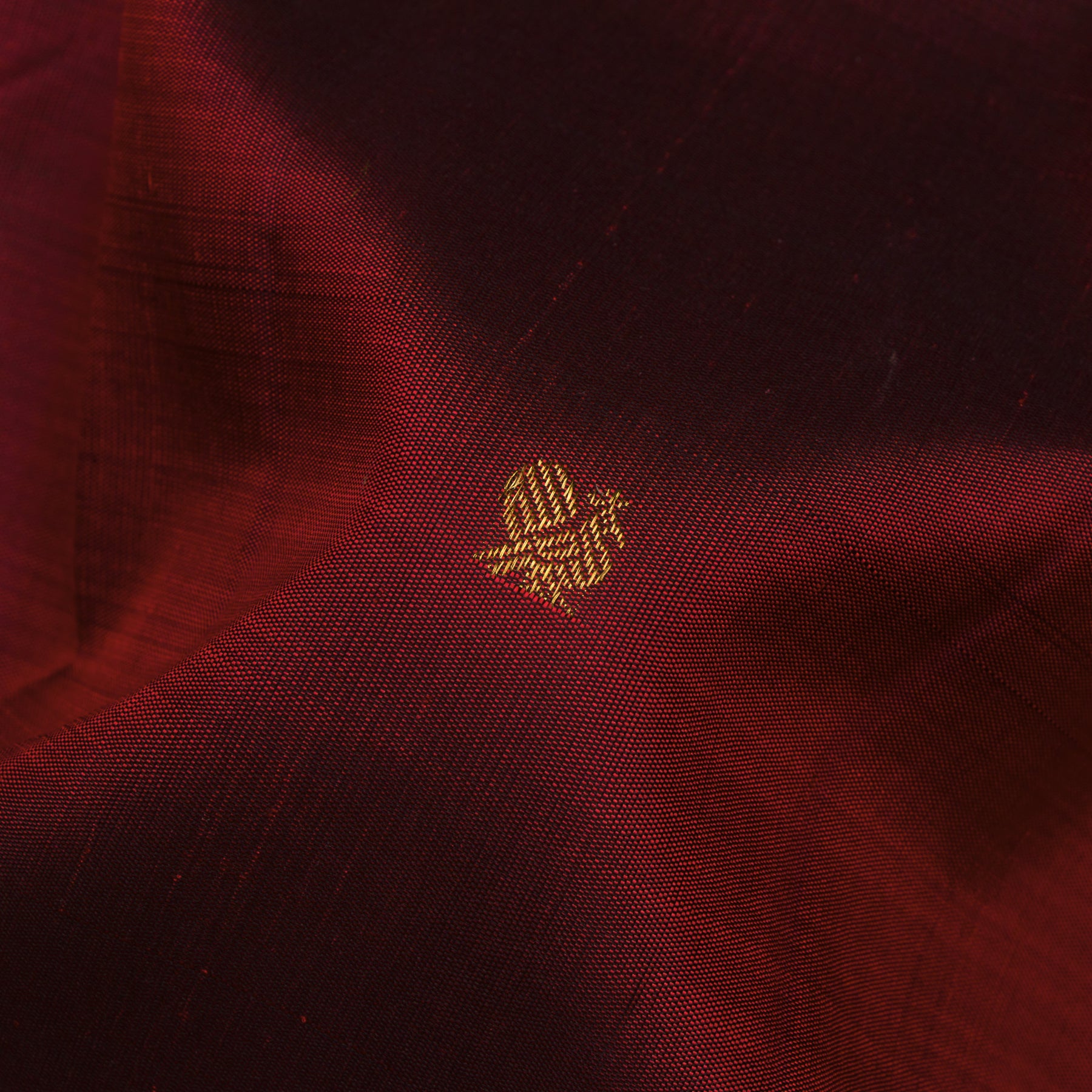 Kanakavalli Kanjivaram Silk Sari 24-110-HS001-07518 - Fabric View