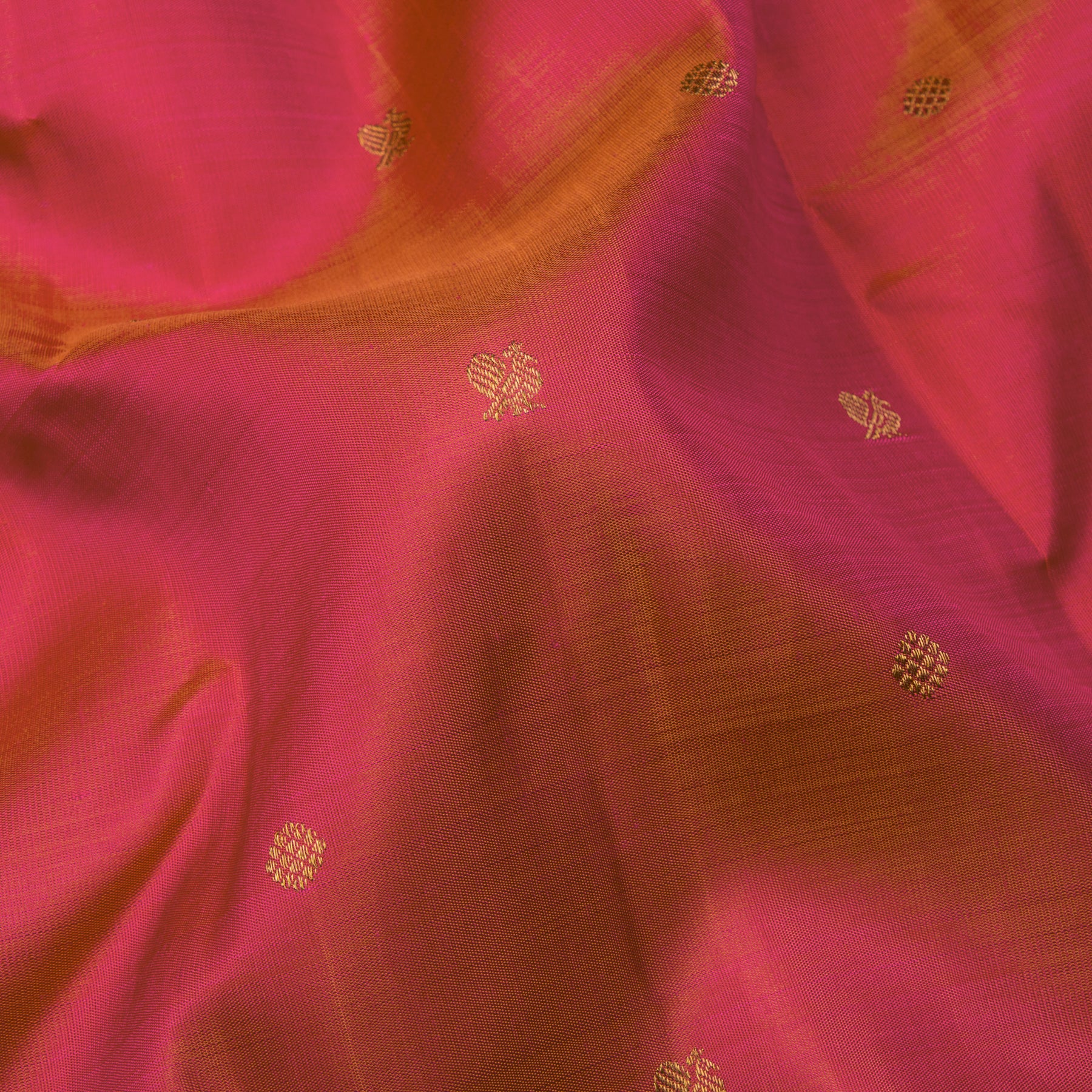 Kanakavalli Kanjivaram Silk Sari 24-110-HS001-07536 - Fabric View