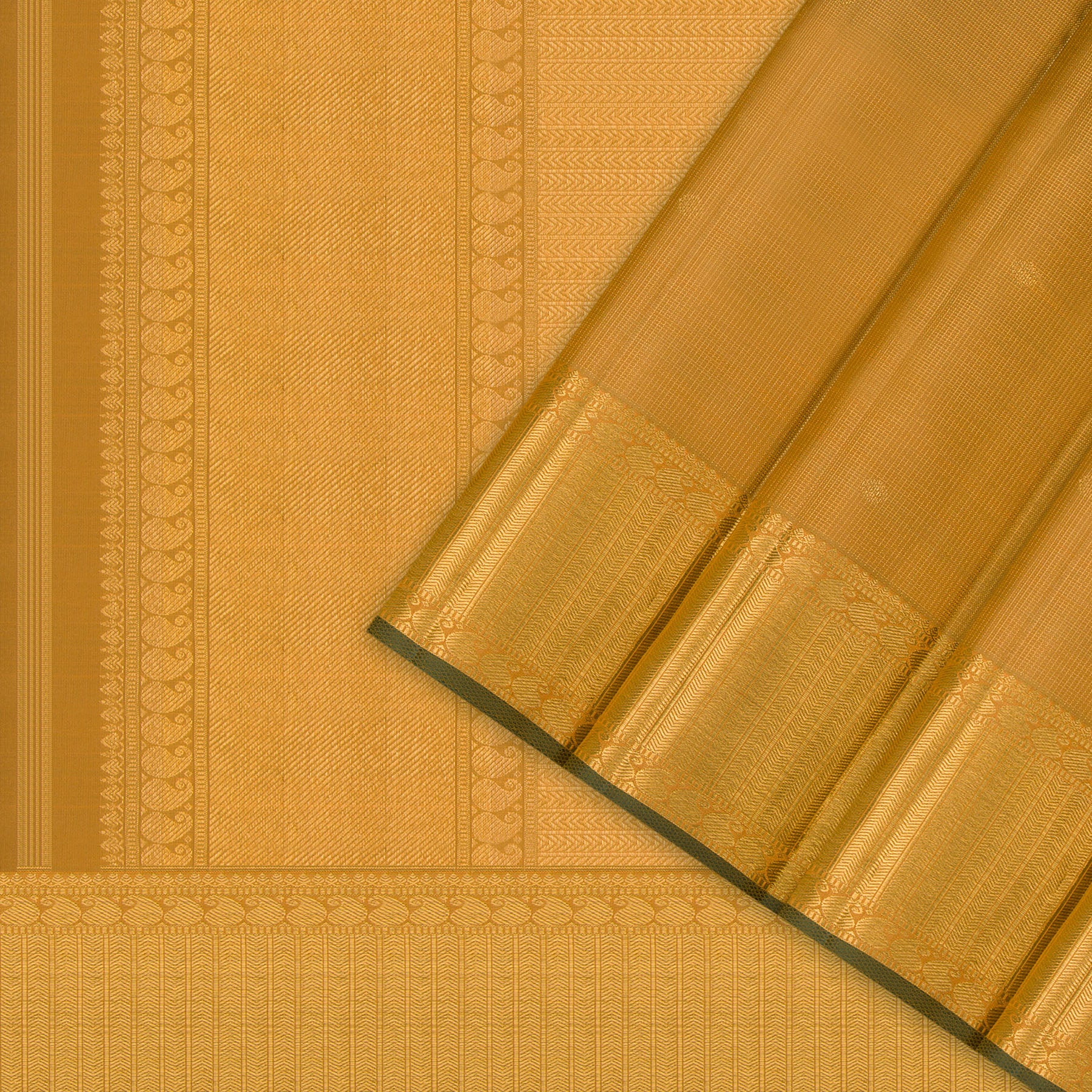 Kanakavalli Kanjivaram Silk Sari 24-110-HS001-07840 - Cover View