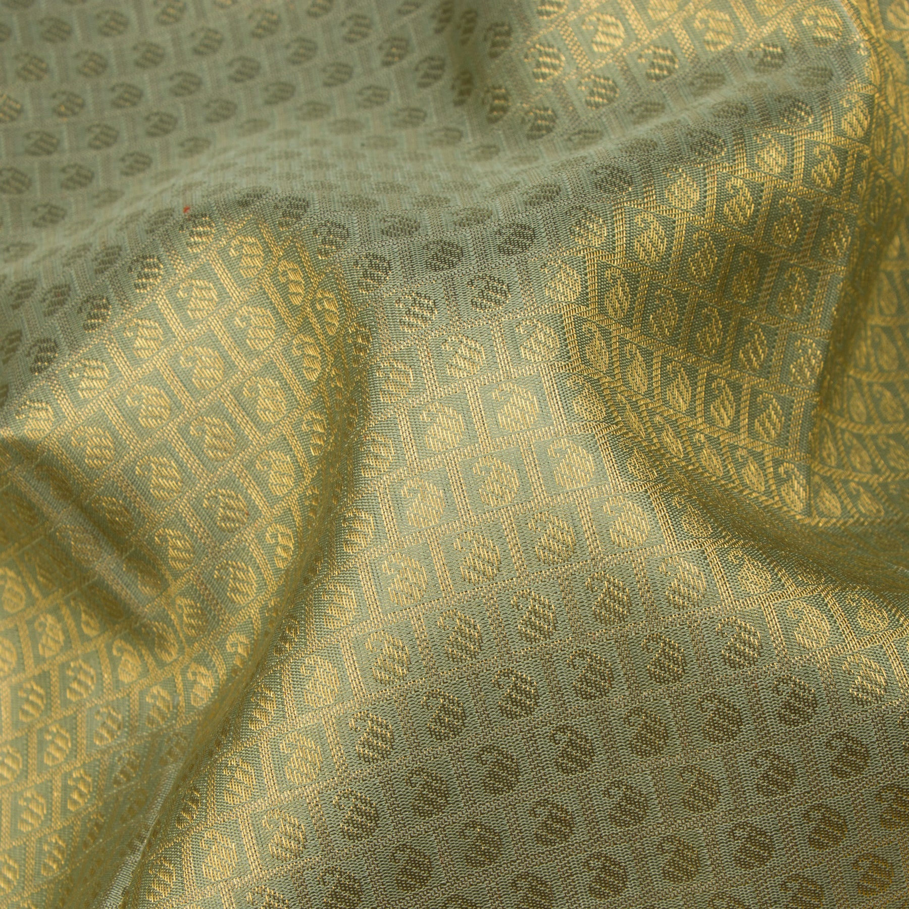 Kanakavalli Kanjivaram Silk Sari 24-110-HS001-09483 - Fabric View