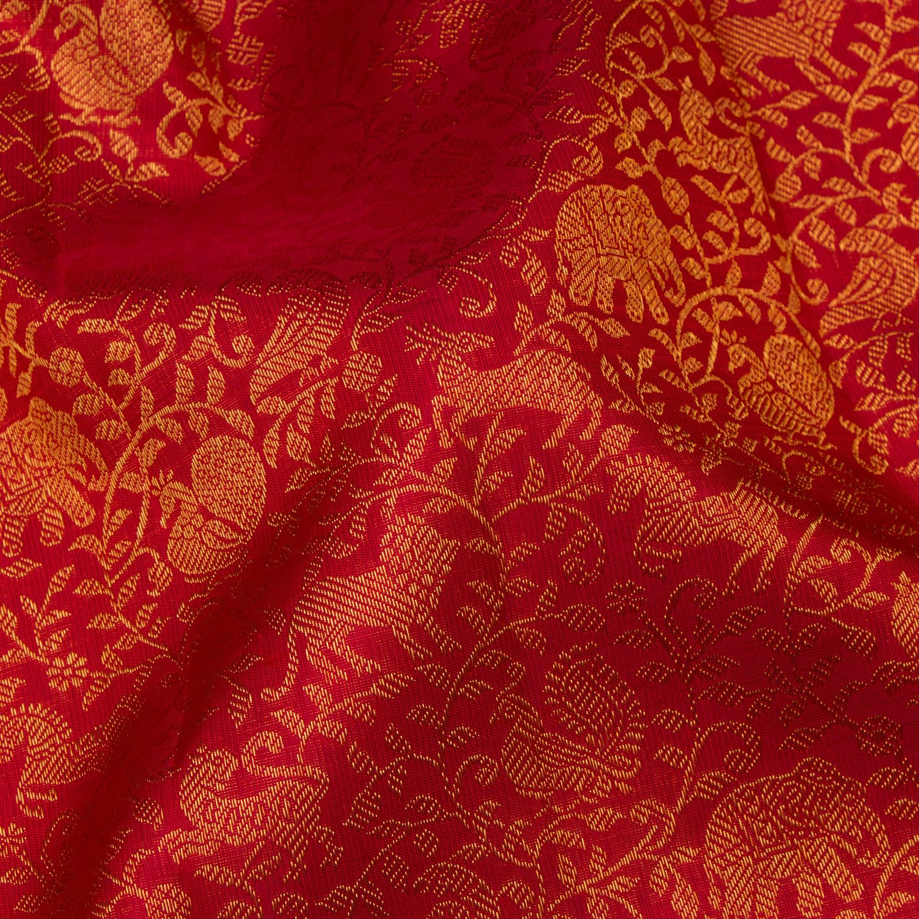 Kanakavalli Kanjivaram Silk Sari 24-110-HS001-10220 - Fabric View