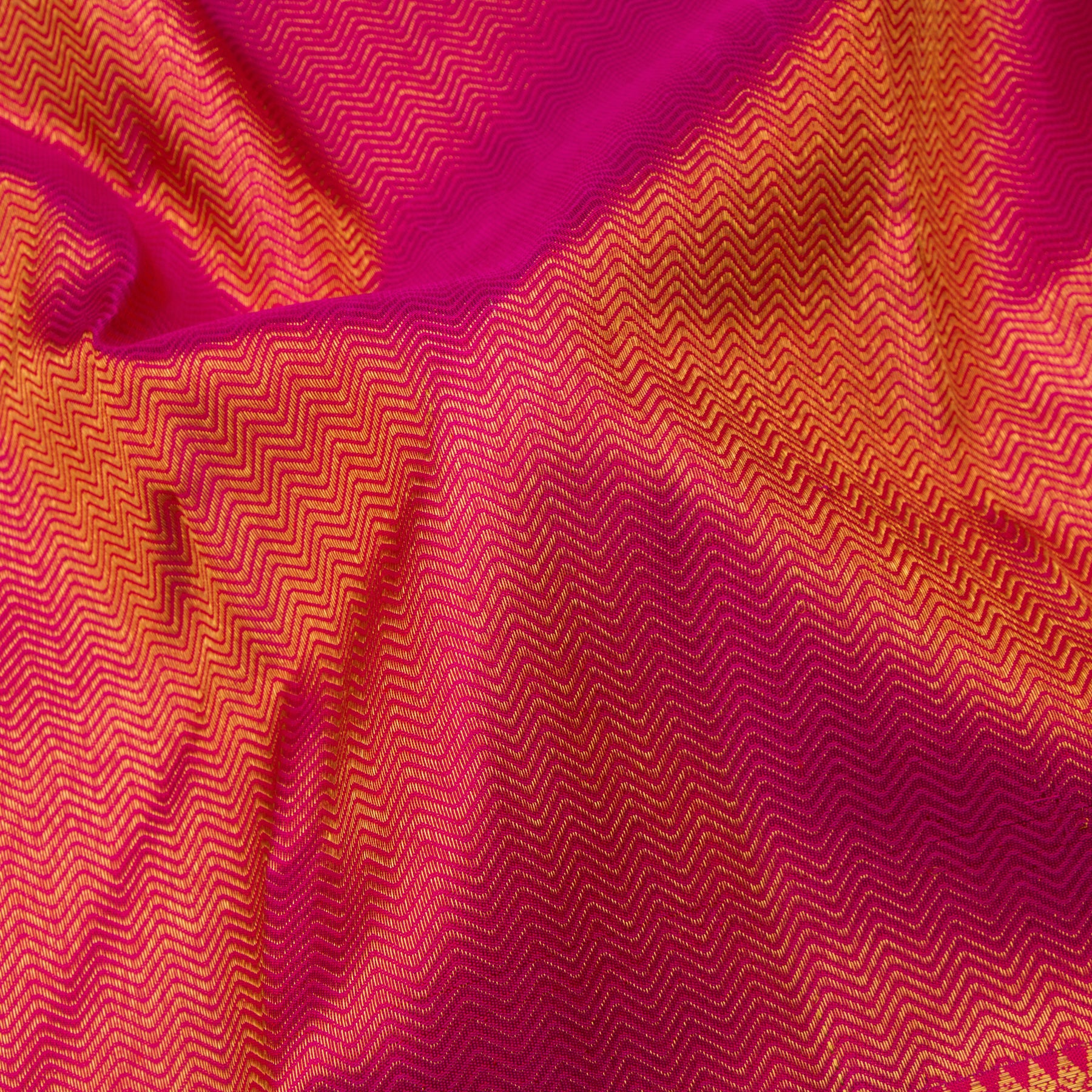 Kanakavalli Kanjivaram Silk Sari 24-110-HS001-10232 - Fabric View