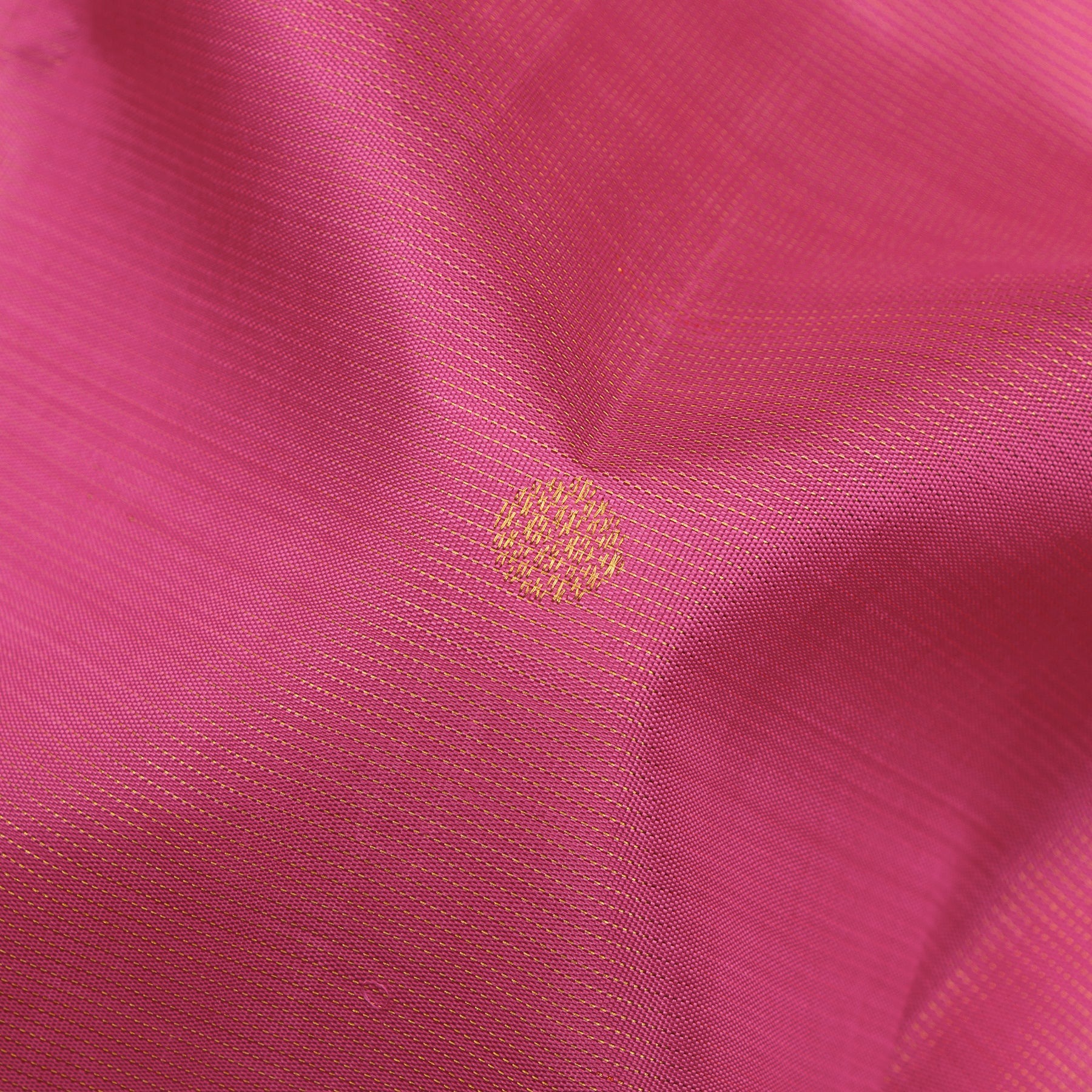 Kanakavalli Kanjivaram Silk Sari 24-110-HS001-10251 - Fabric View