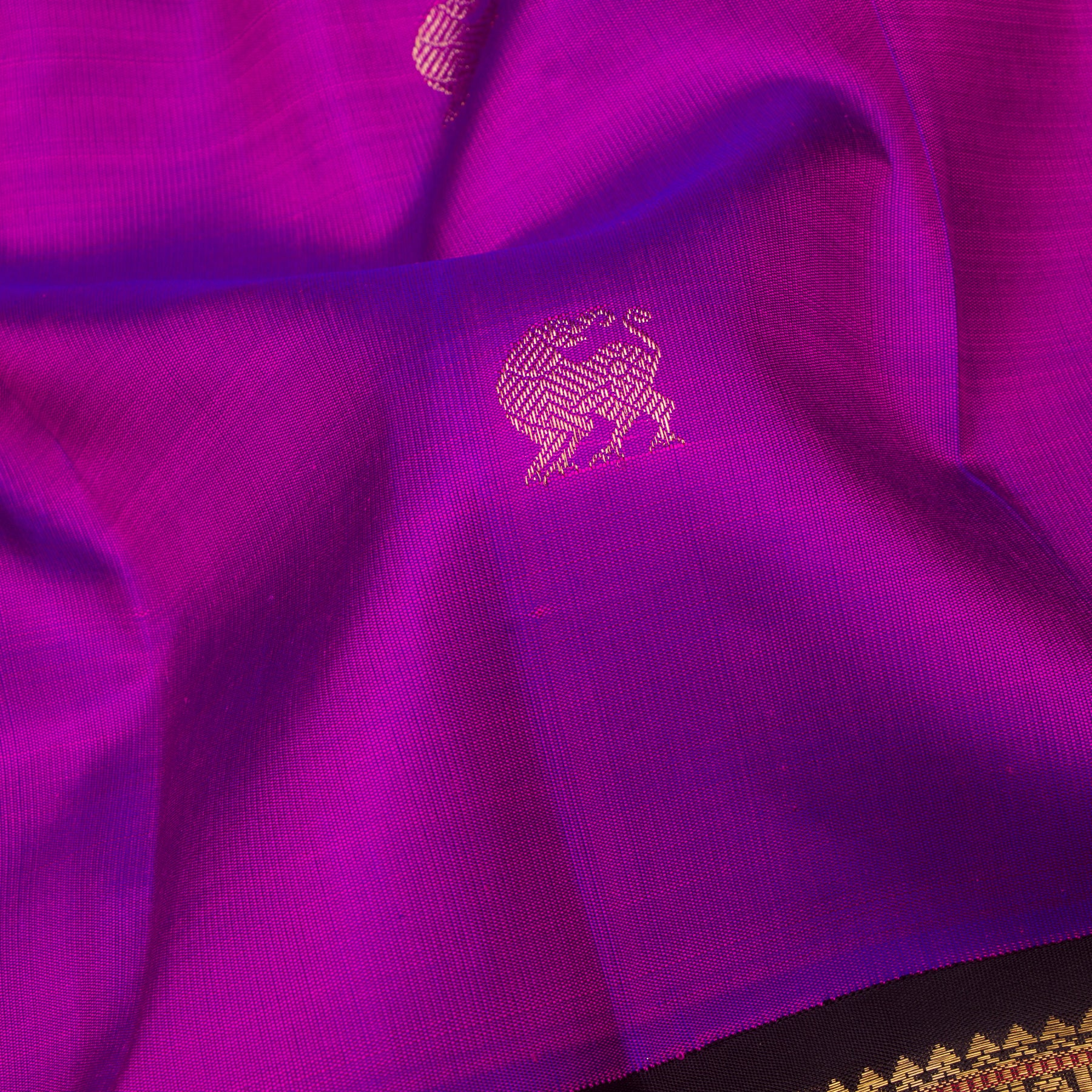 Kanakavalli Kanjivaram Silk Sari 24-110-HS001-11979 - Fabric View