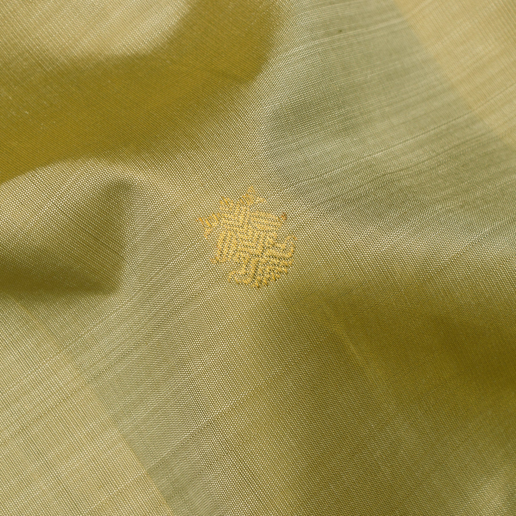 Kanakavalli Kanjivaram Silk Sari 24-110-HS001-12064 - Fabric View