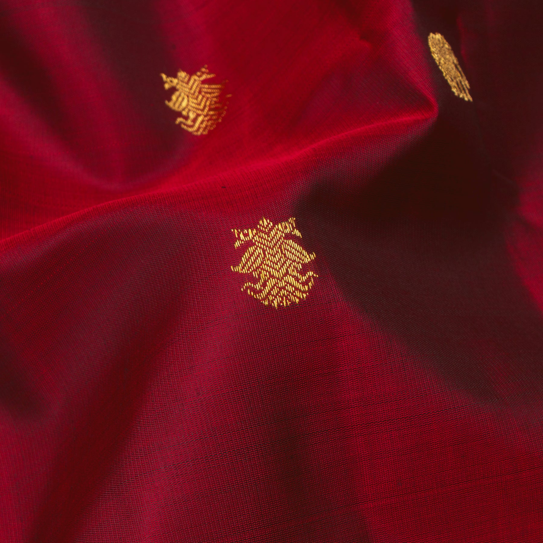 Kanakavalli Kanjivaram Silk Sari 24-110-HS001-12085 - Fabric View