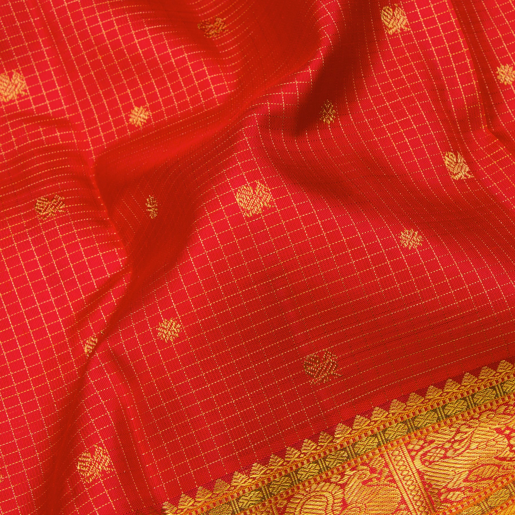 Kanakavalli Kanjivaram Silk Sari 24-110-HS001-12121 - Fabric View
