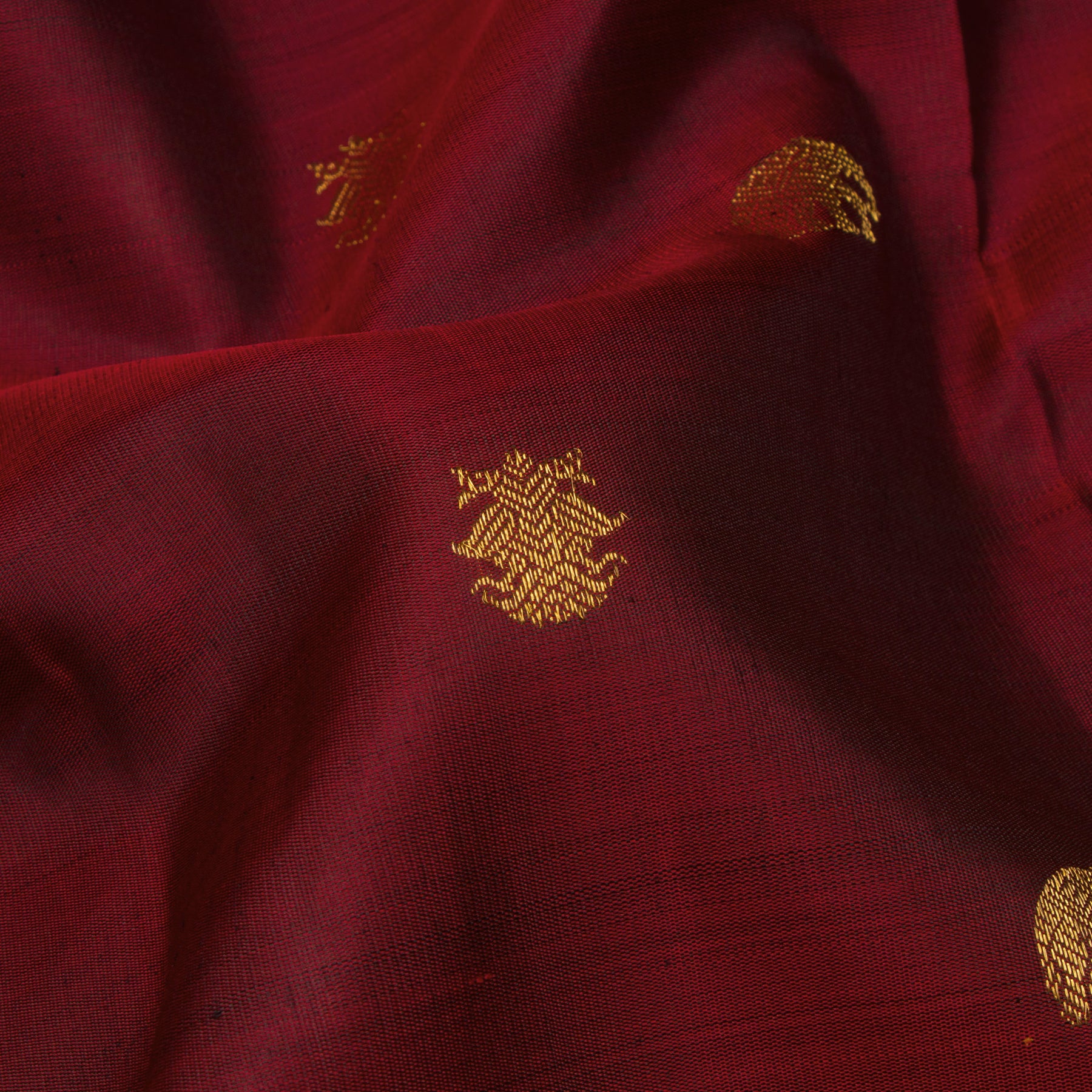 Kanakavalli Kanjivaram Silk Sari 24-110-HS001-13065 - Fabric View