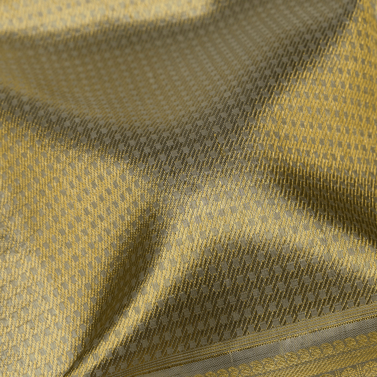 Kanakavalli Kanjivaram Silk Sari 24-110-HS001-13190 - Fabric View