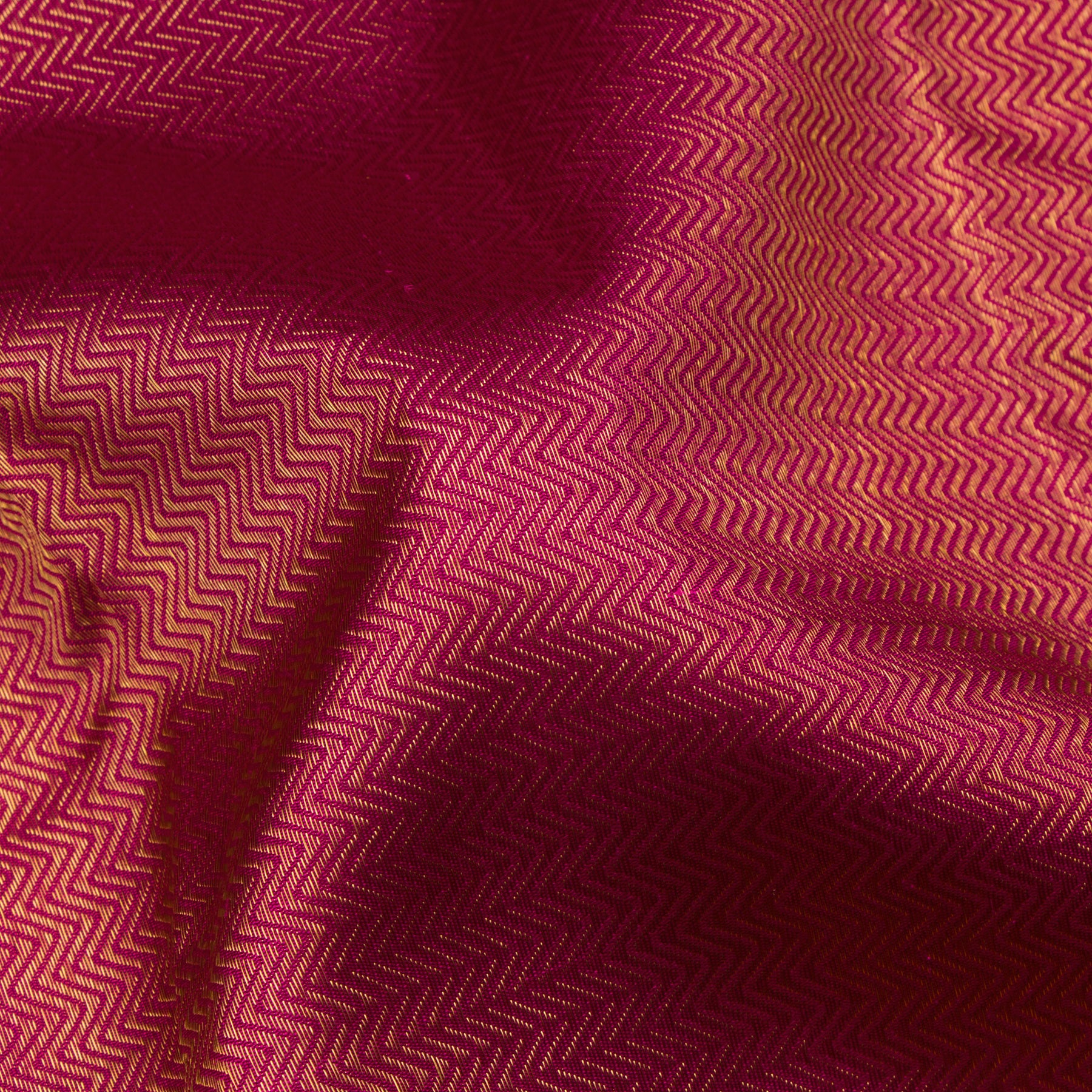 Kanakavalli Kanjivaram Silk Sari 24-110-HS001-13977 - Fabric View