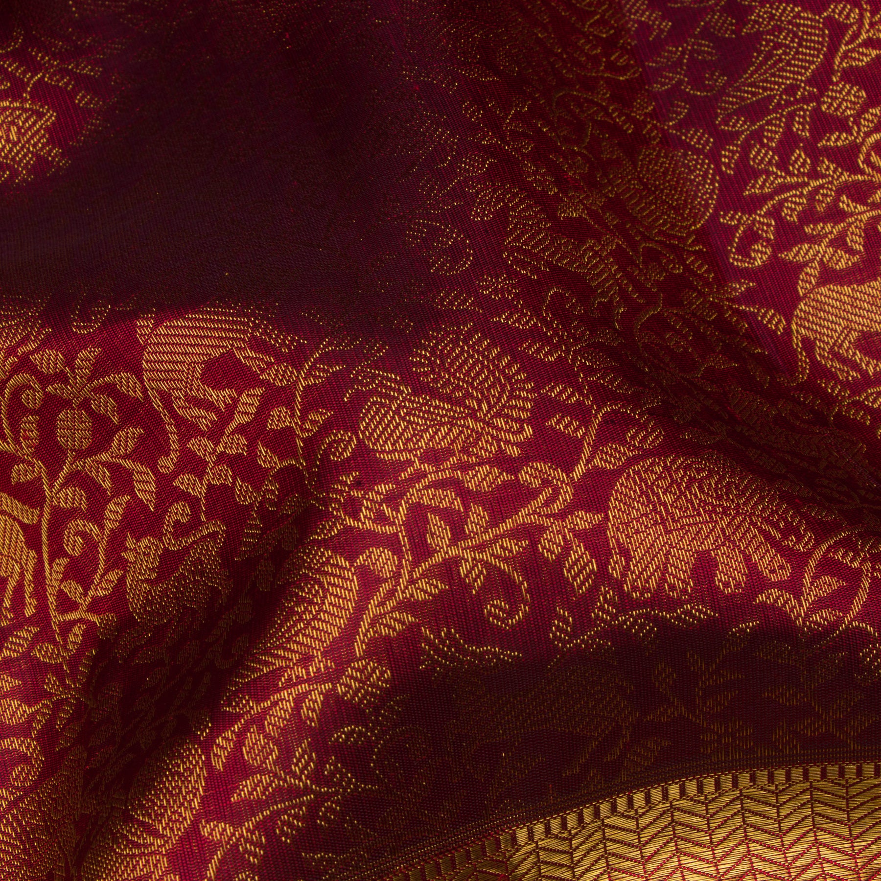 Kanakavalli Kanjivaram Silk Sari 24-110-HS001-14016 - Fabric View