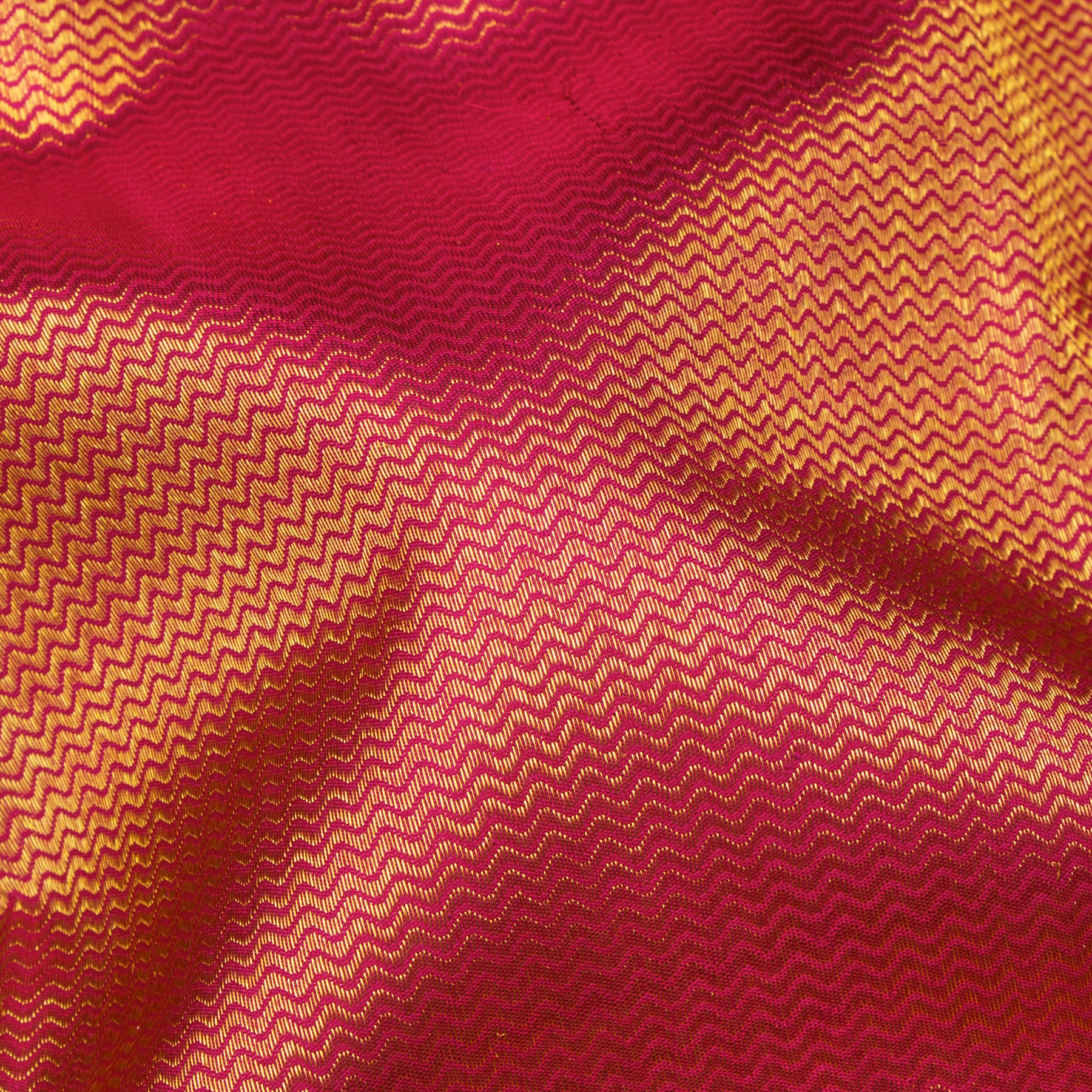 Kanakavalli Kanjivaram Silk Sari 24-110-HS001-14490 - Fabric View