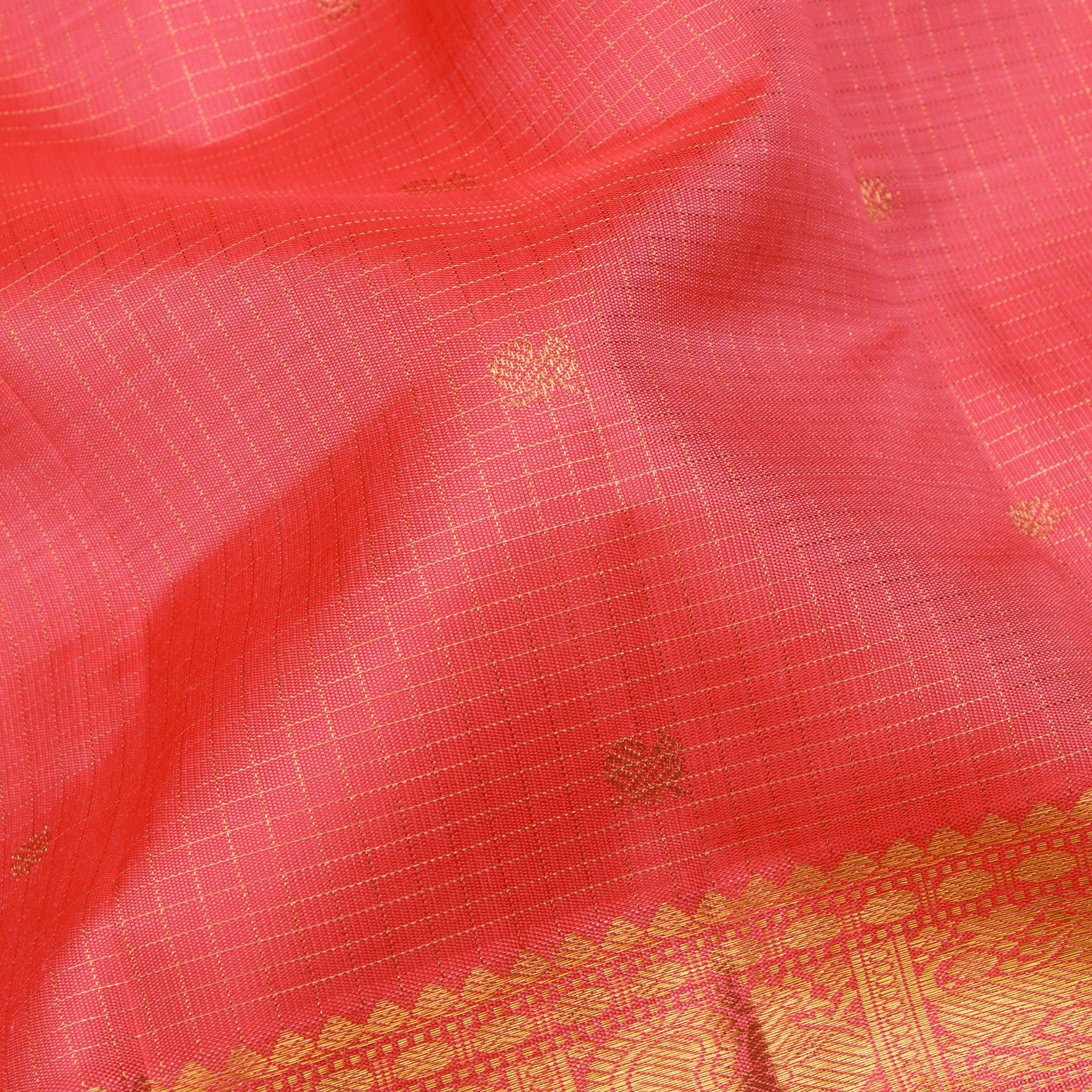 Kanakavalli Kanjivaram Silk Sari 24-110-HS001-14584 - Fabric View