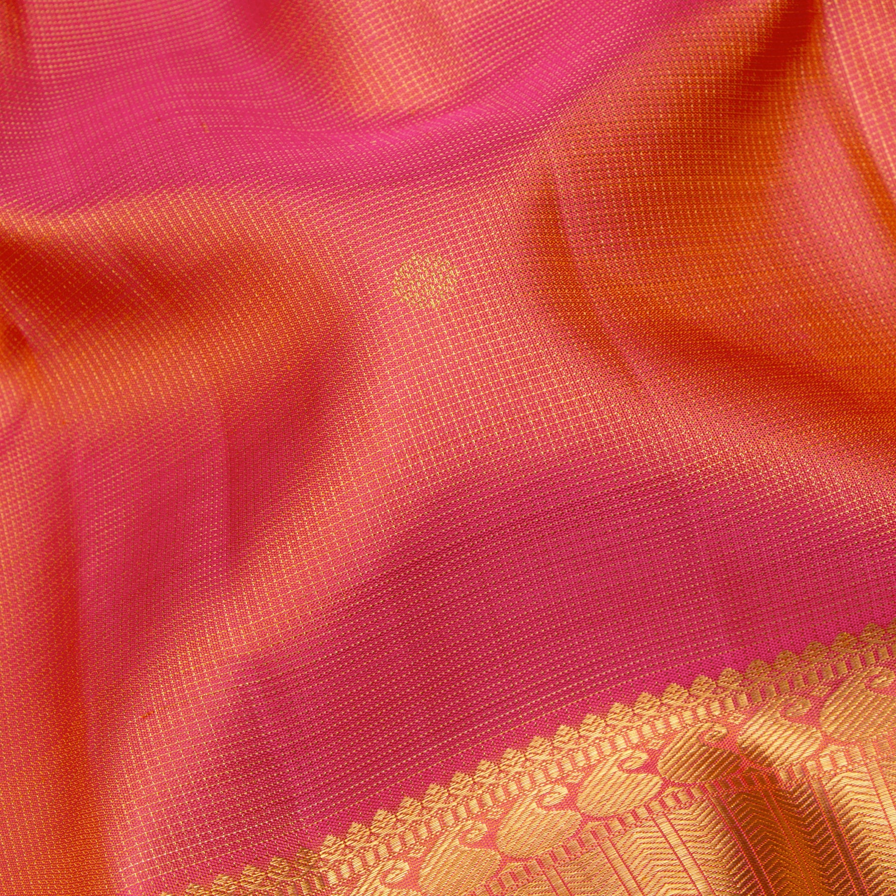 Kanakavalli Kanjivaram Silk Sari 24-110-HS001-14677 - Fabric View