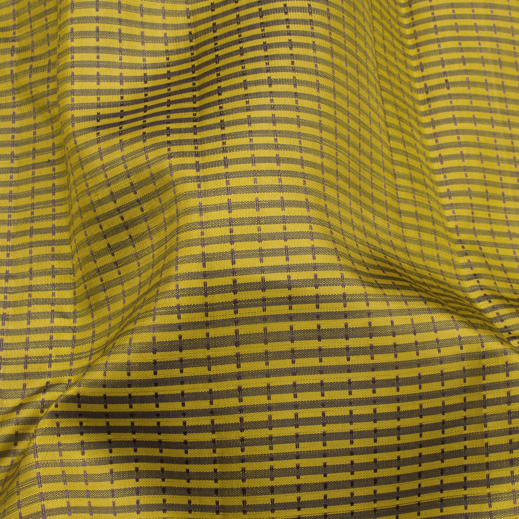 Kanakavalli Kanjivaram Silk Sari 24-595-HS001-00820 - Fabric View