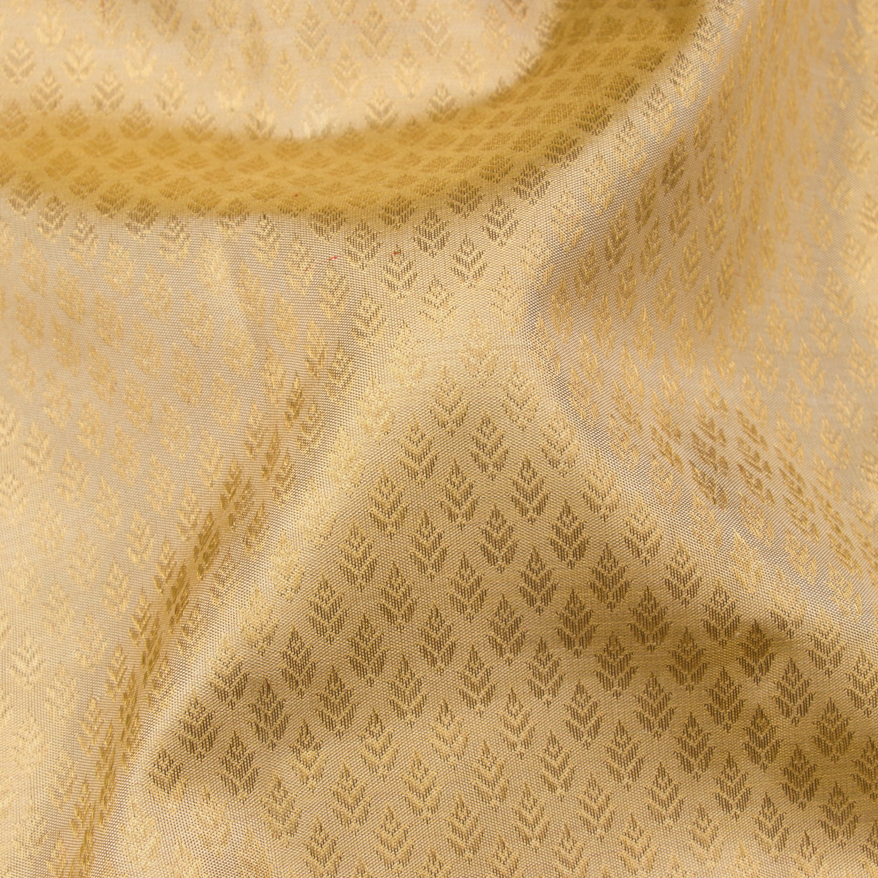 Kanakavalli Kanjivaram Silk Sari 24-595-HS001-01292 - Fabric View