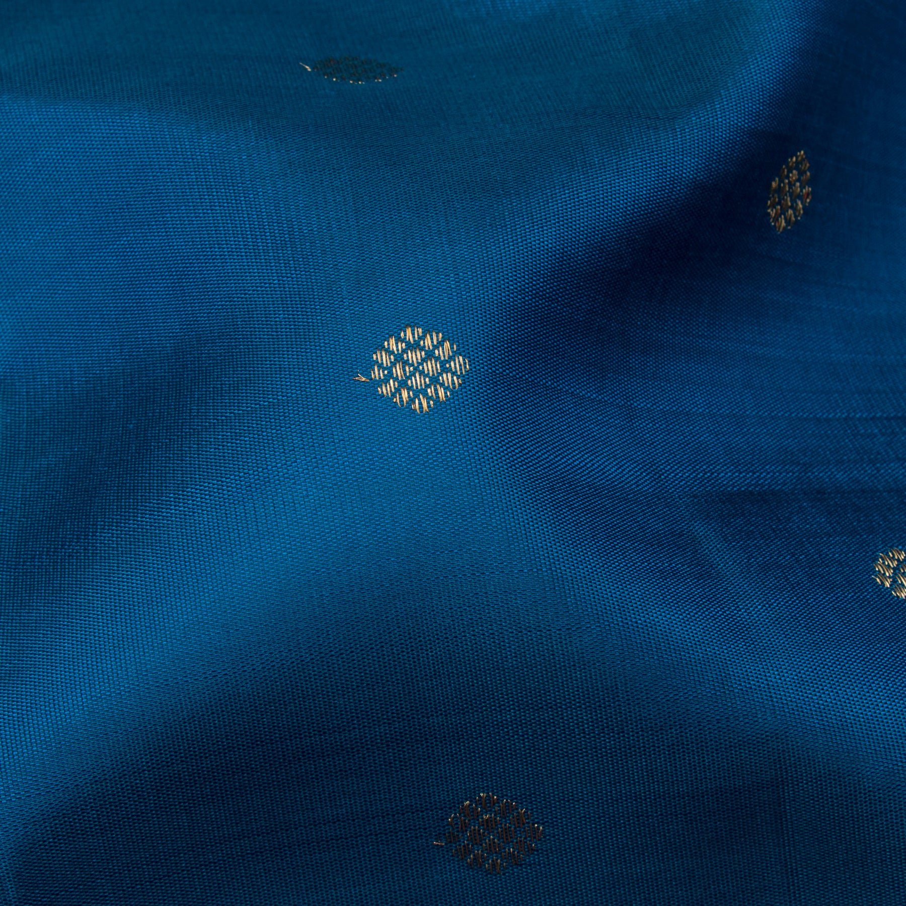 Kanakavalli Kanjivaram Silk Sari 24-595-HS001-01546 - Fabric View