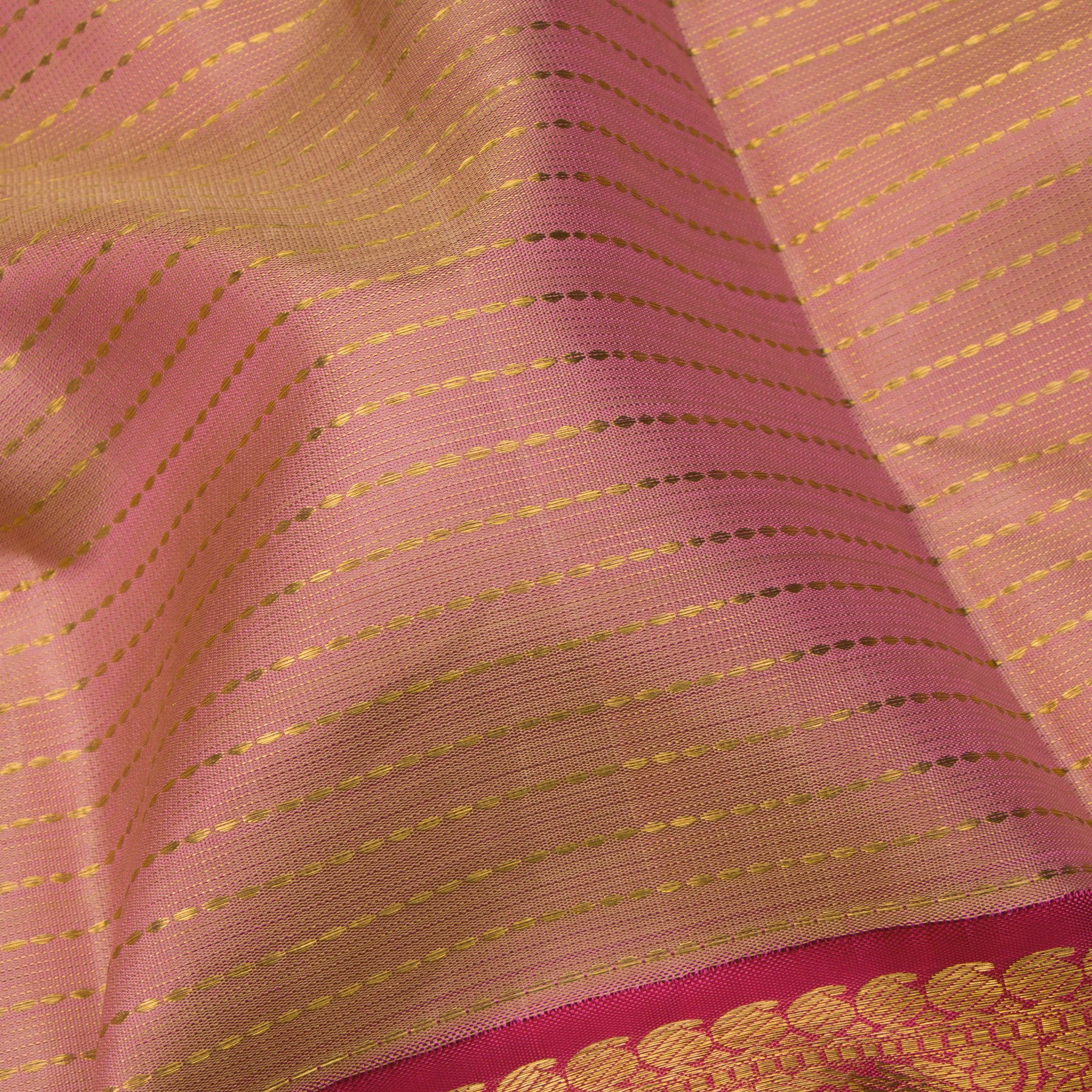 Kanakavalli Kanjivaram Silk Sari 24-595-HS001-01608 - Fabric View