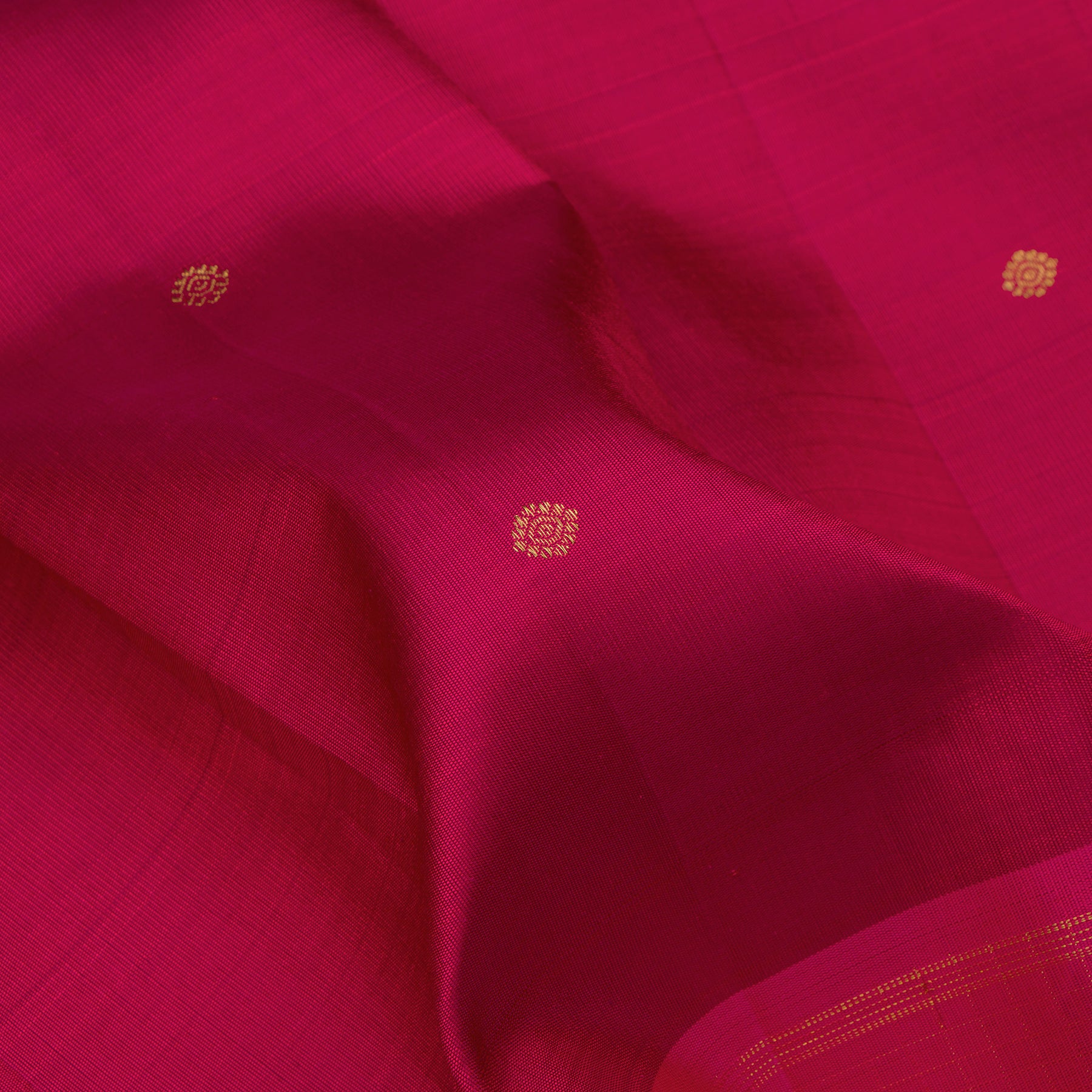 Kanakavalli Kanjivaram Silk Sari 24-595-HS001-03875 - Fabric View