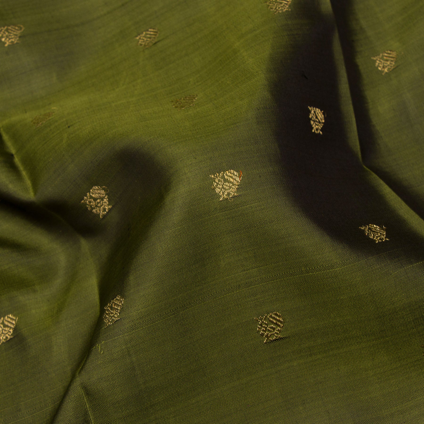 Kanakavalli Kanjivaram Silk Sari 24-595-HS001-05018 - Fabric View