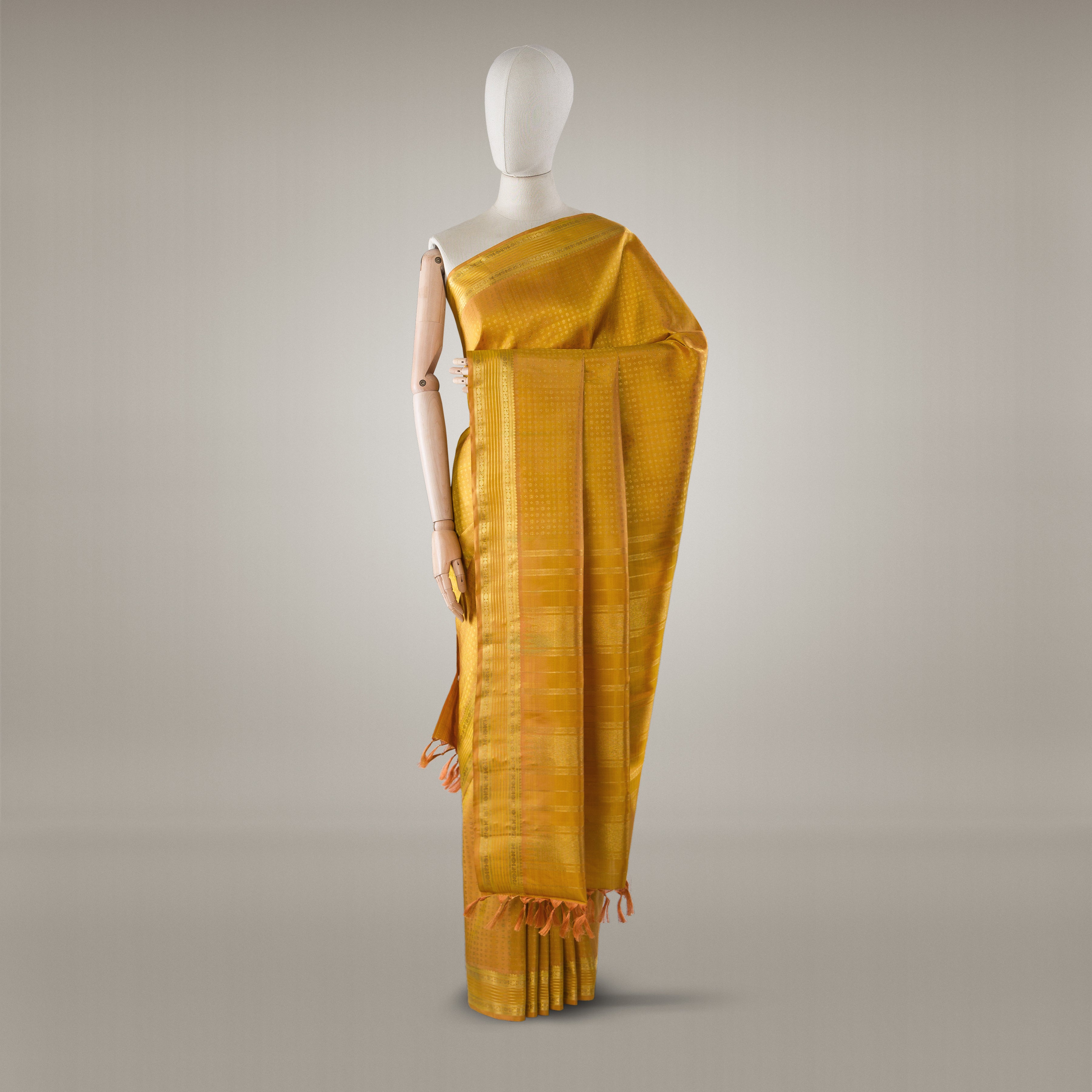 Kanakavalli Kanjivaram Silk Sari 24-595-HS001-05117 - Drape View