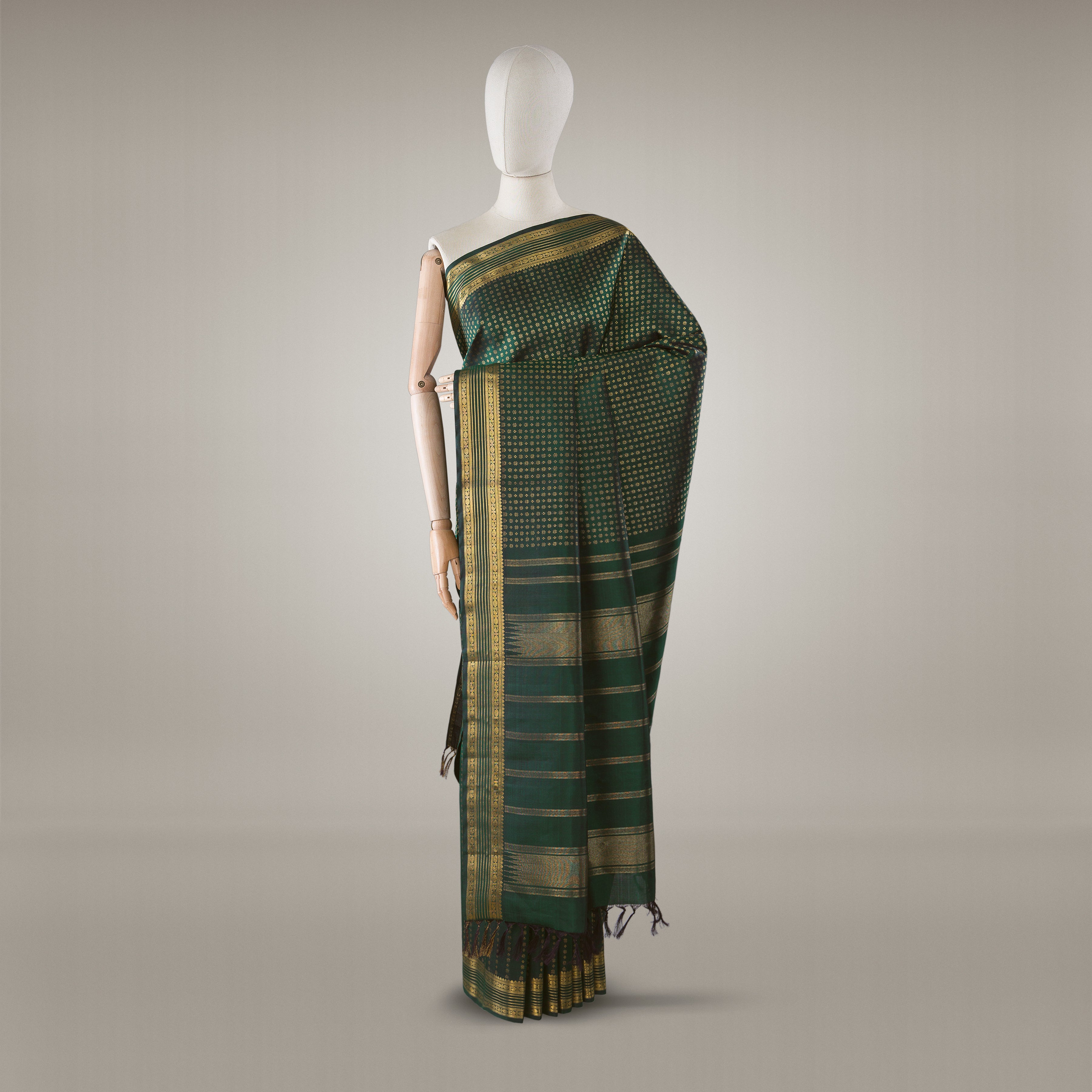 Kanakavalli Kanjivaram Silk Sari 24-595-HS001-05122 - Drape View