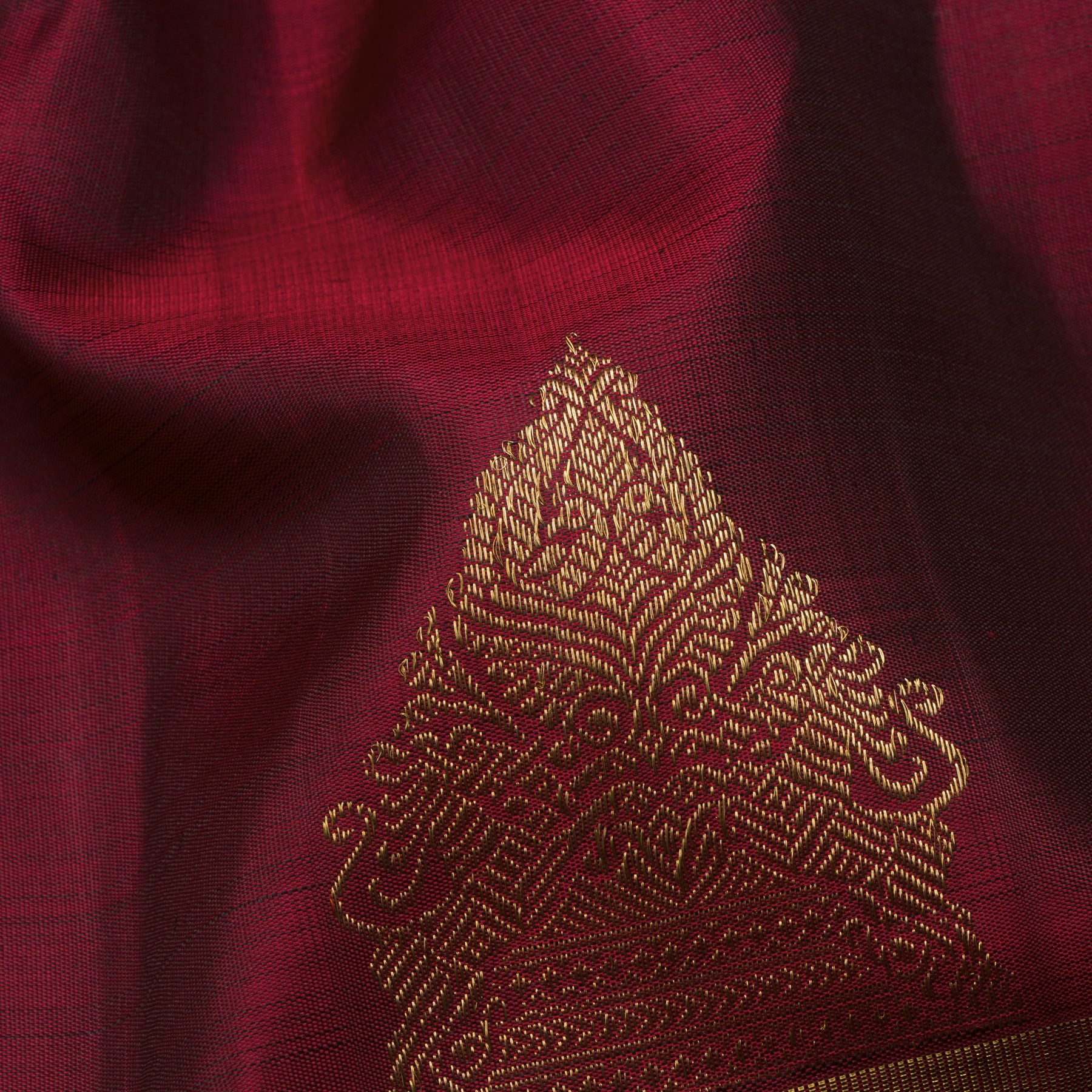 Kanakavalli Kanjivaram Silk Sari 24-595-HS001-07114 - Fabric View