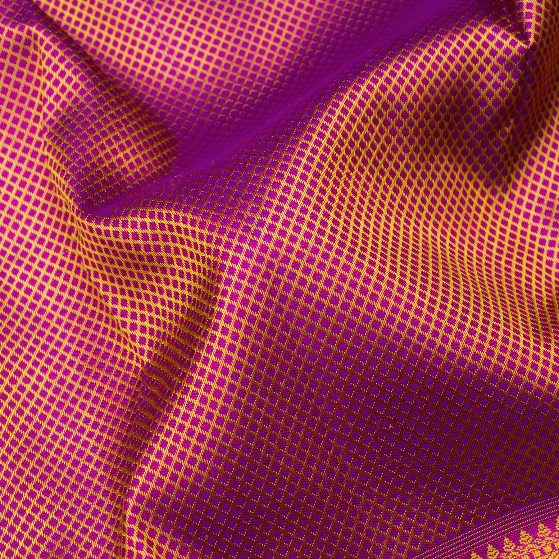Kanakavalli Kanjivaram Silk Sari 24-595-HS001-07130 - Fabric View