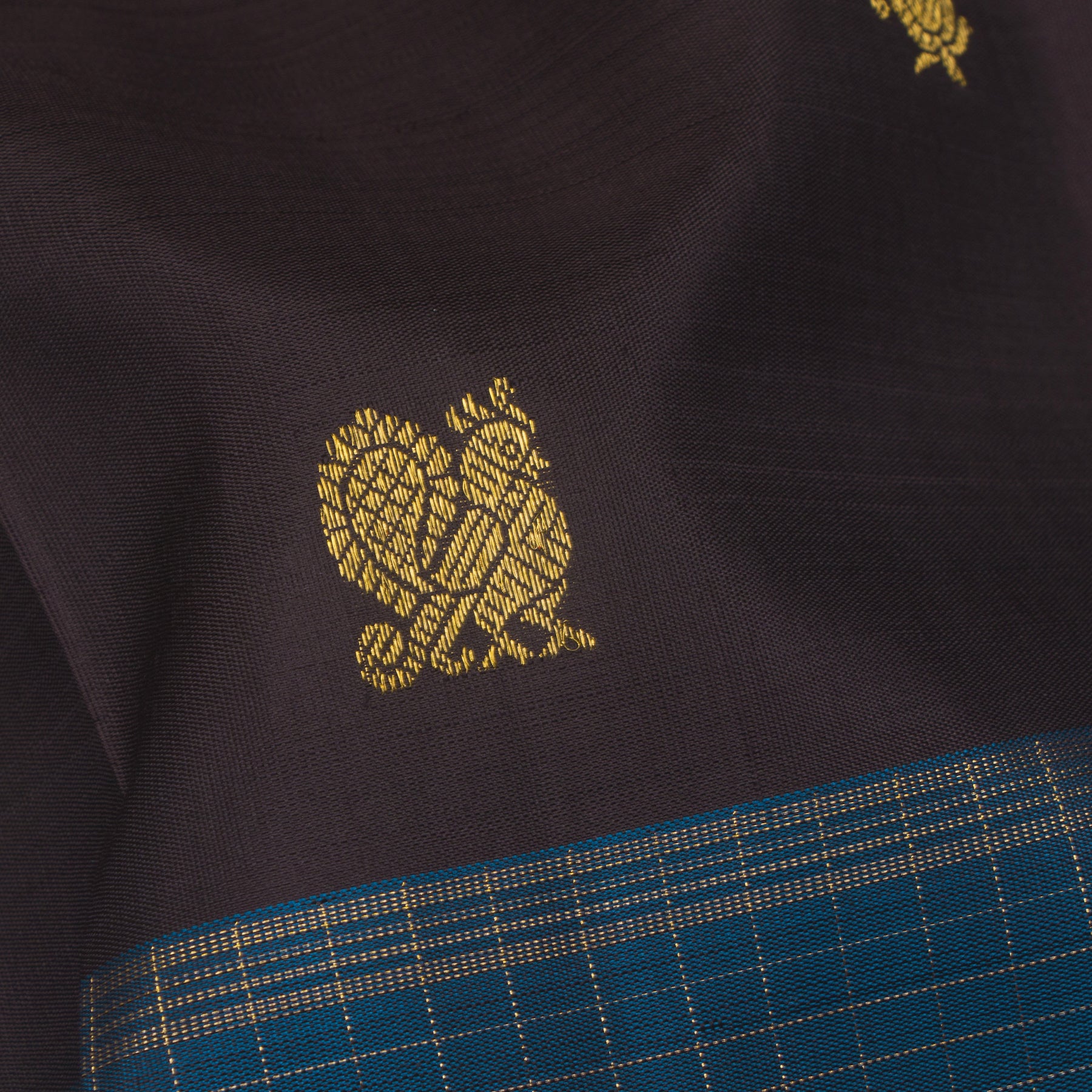 Kanakavalli Kanjivaram Silk Sari 24-595-HS001-07133 - Fabric View