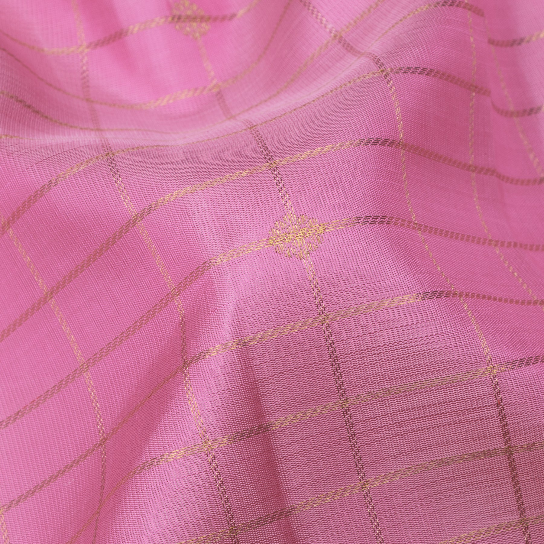Kanakavalli Kanjivaram Silk Sari 24-595-HS001-07292 - Fabric View