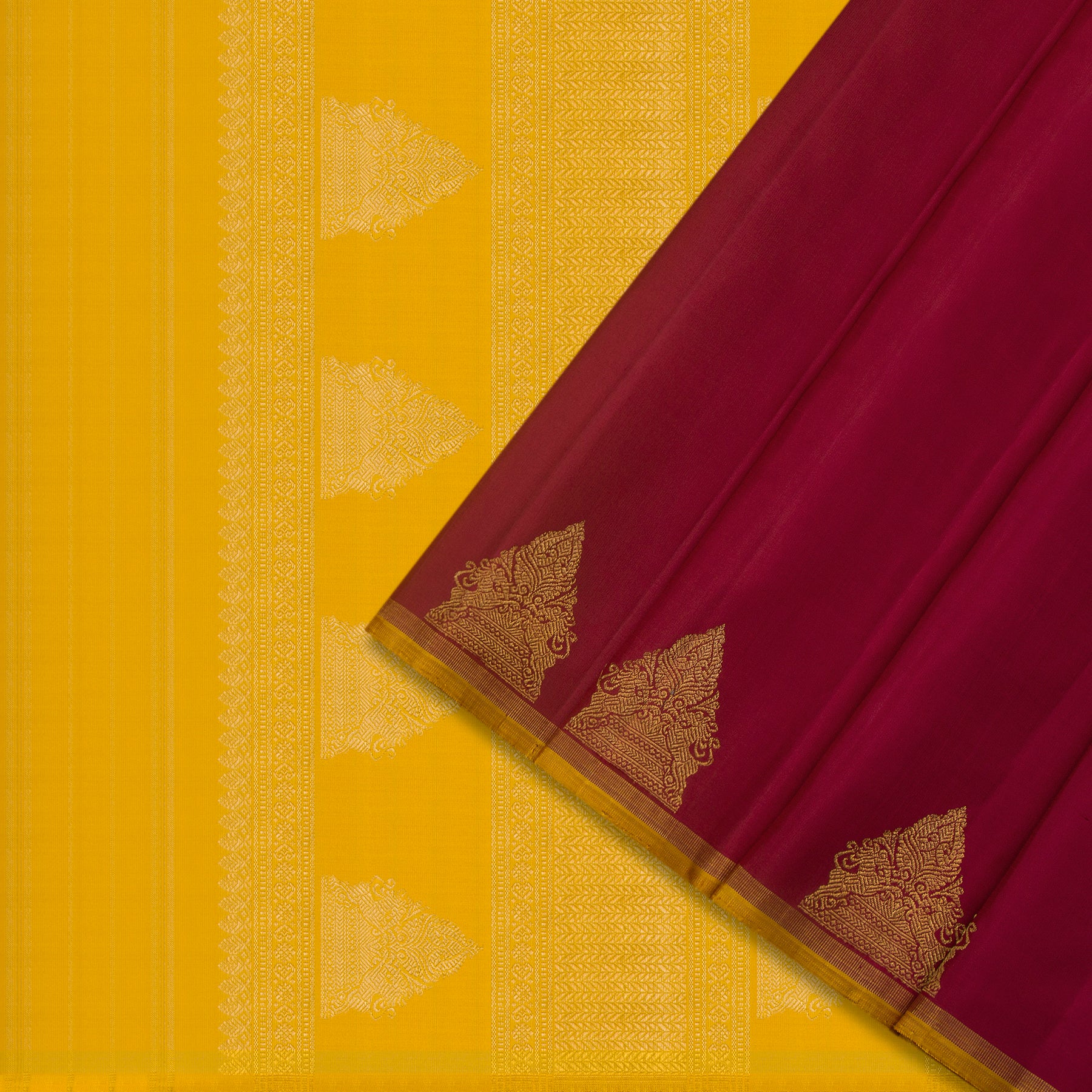 Kanakavalli Kanjivaram Silk Sari 24-595-HS001-07670 - Cover View