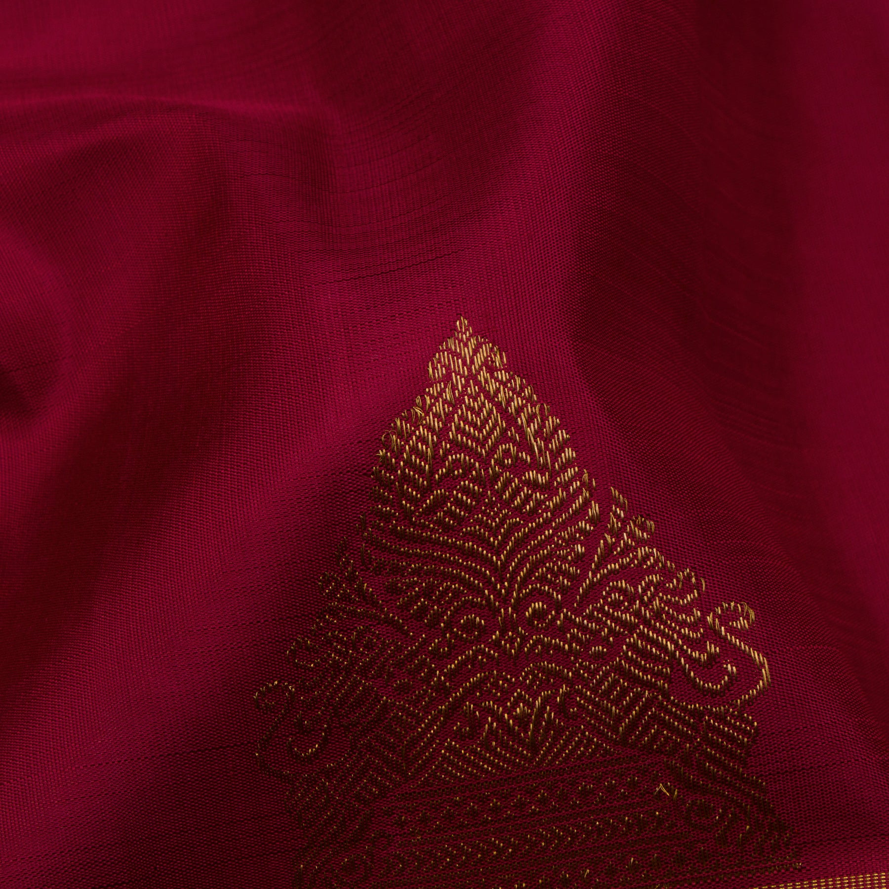 Kanakavalli Kanjivaram Silk Sari 24-595-HS001-07670 - Fabric View