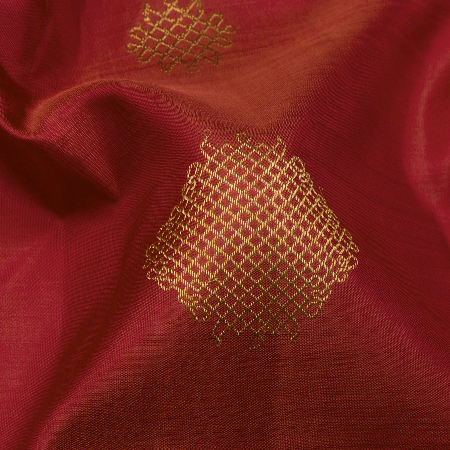 Kanakavalli Kanjivaram Silk Sari 24-595-HS001-08419 - Fabric View