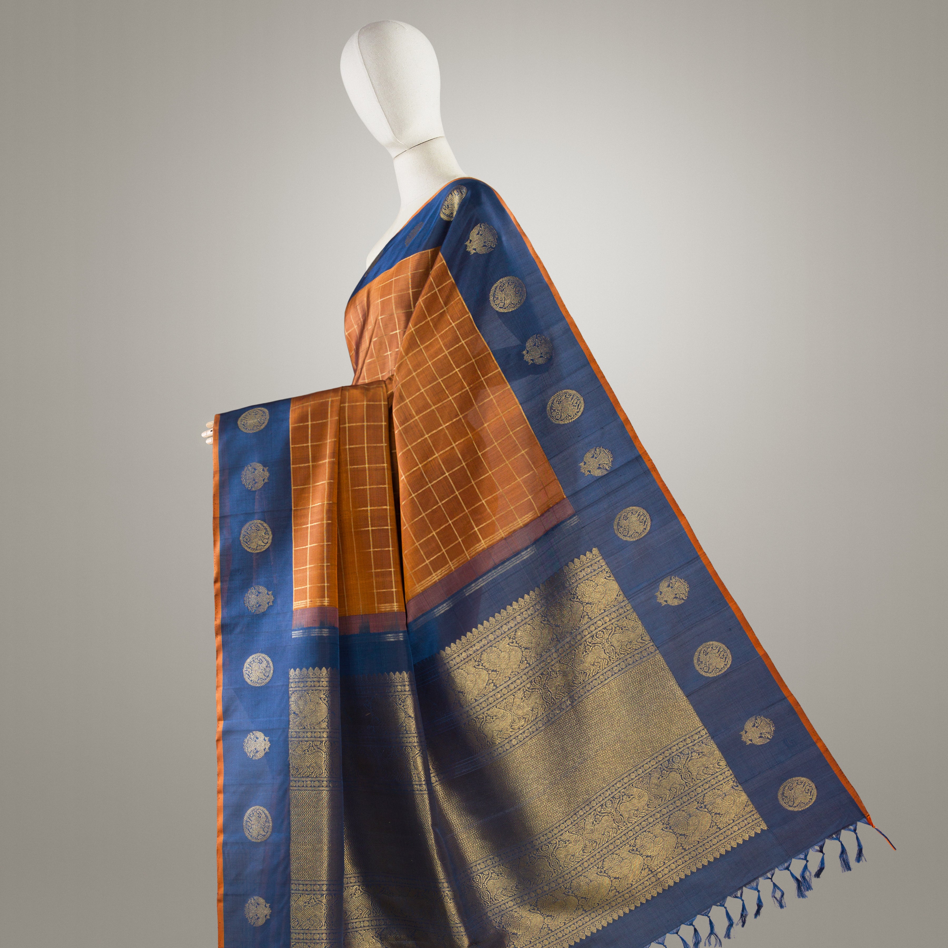 Kanakavalli Kanjivaram Silk Sari 24-595-HS001-09924 - Drape View