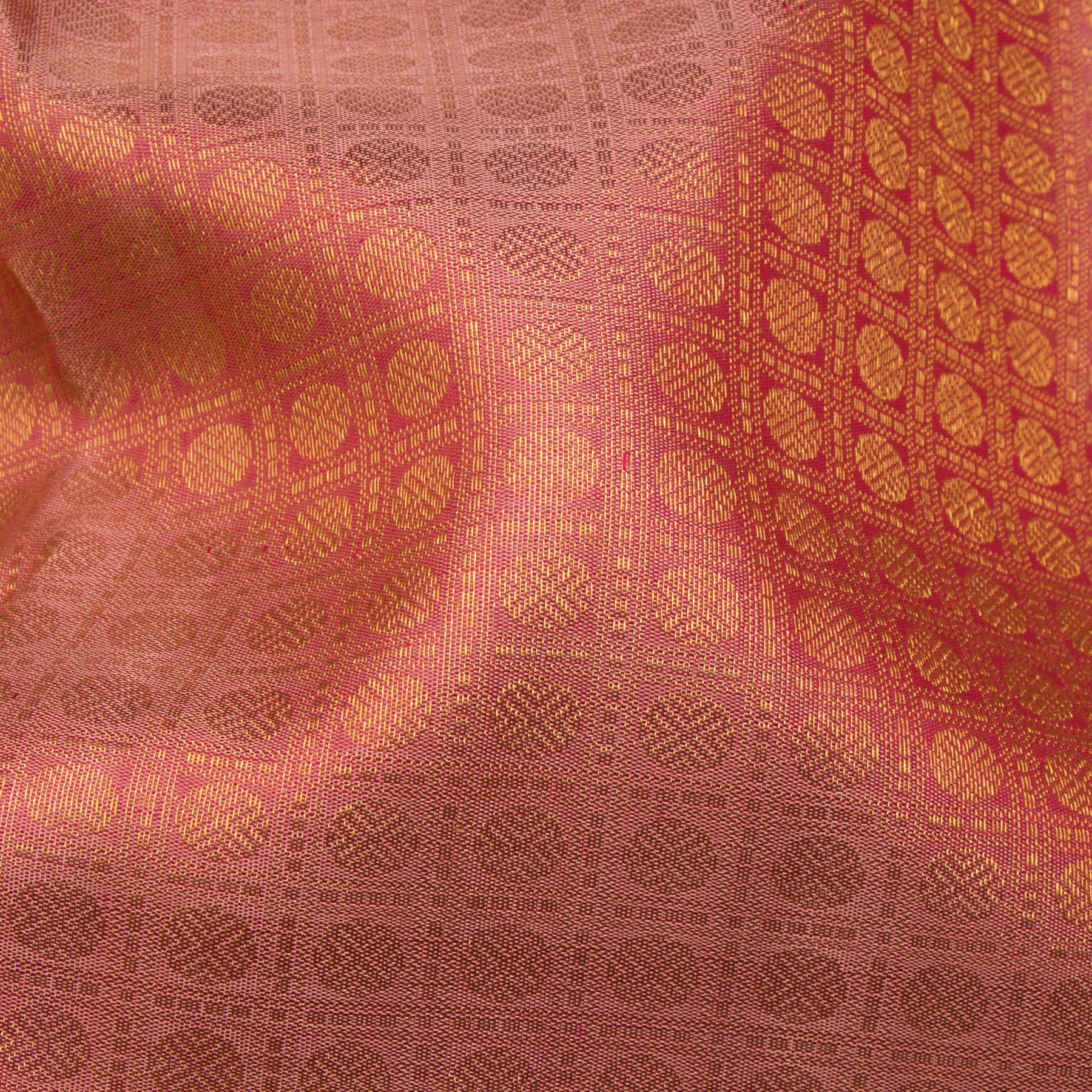 Kanakavalli Kanjivaram Silk Sari 24-595-HS001-10013 - Fabric View