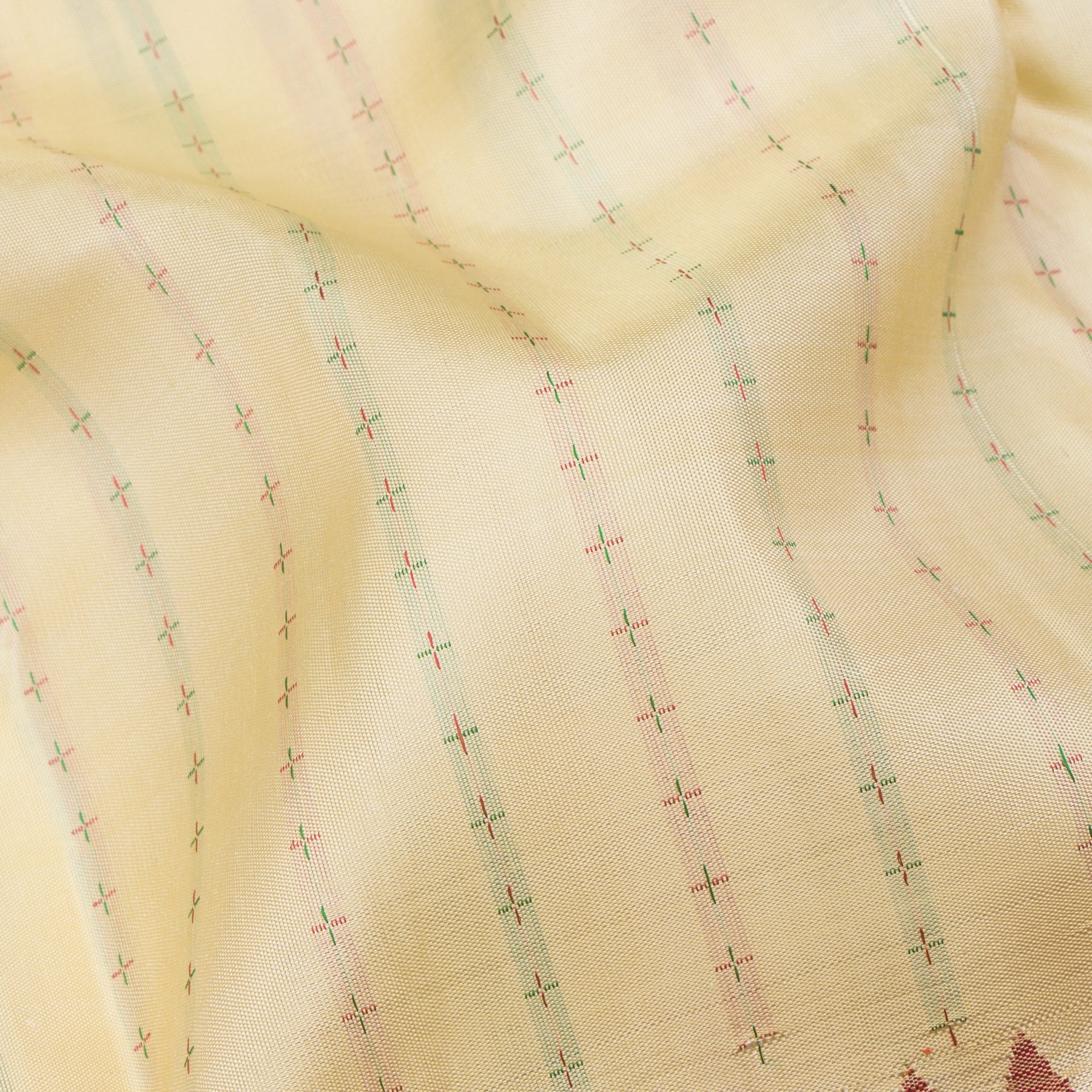 Kanakavalli Kanjivaram Silk Sari 24-595-HS001-11104 - Fabric View