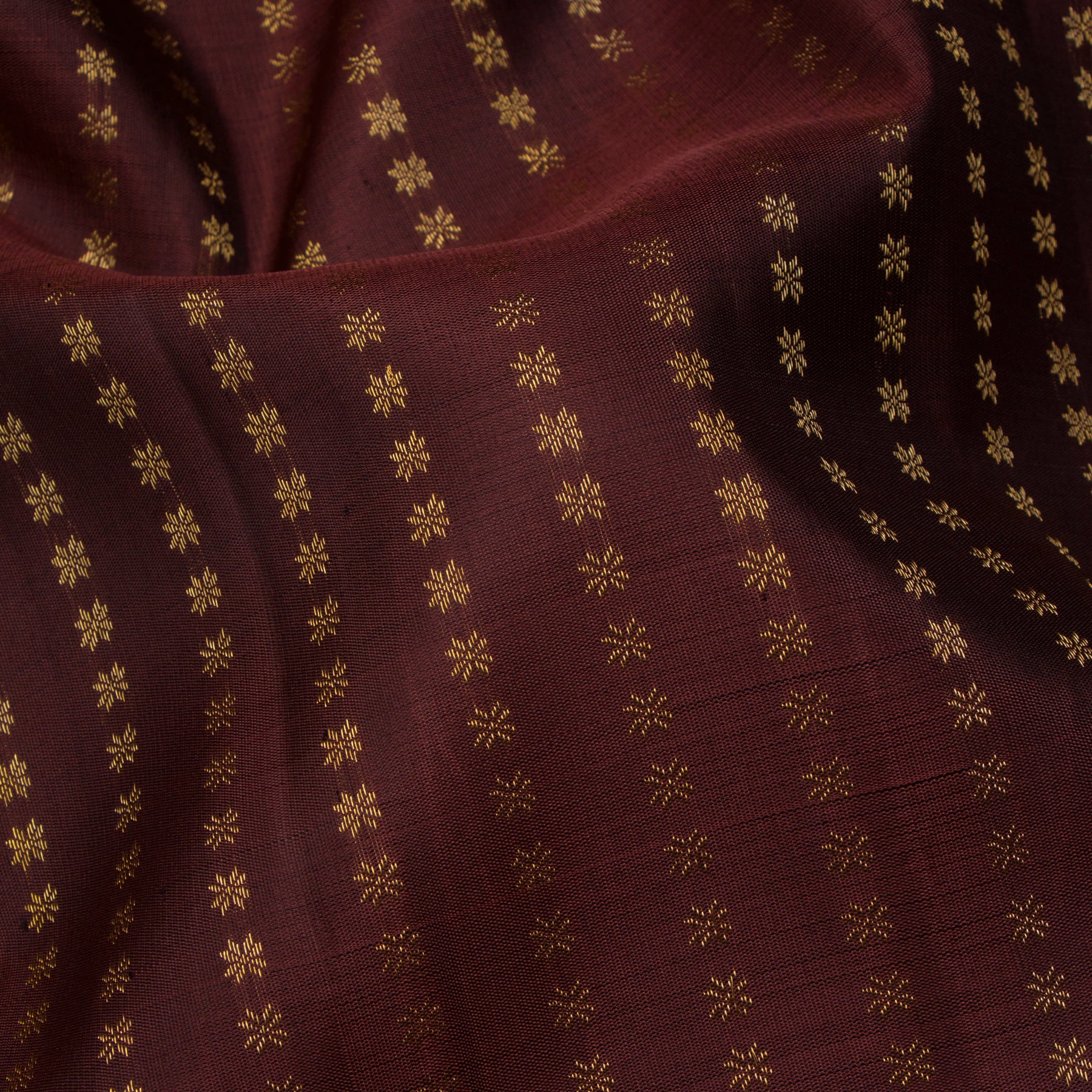 Kanakavalli Kanjivaram Silk Sari 24-595-HS001-11514 - Fabric View